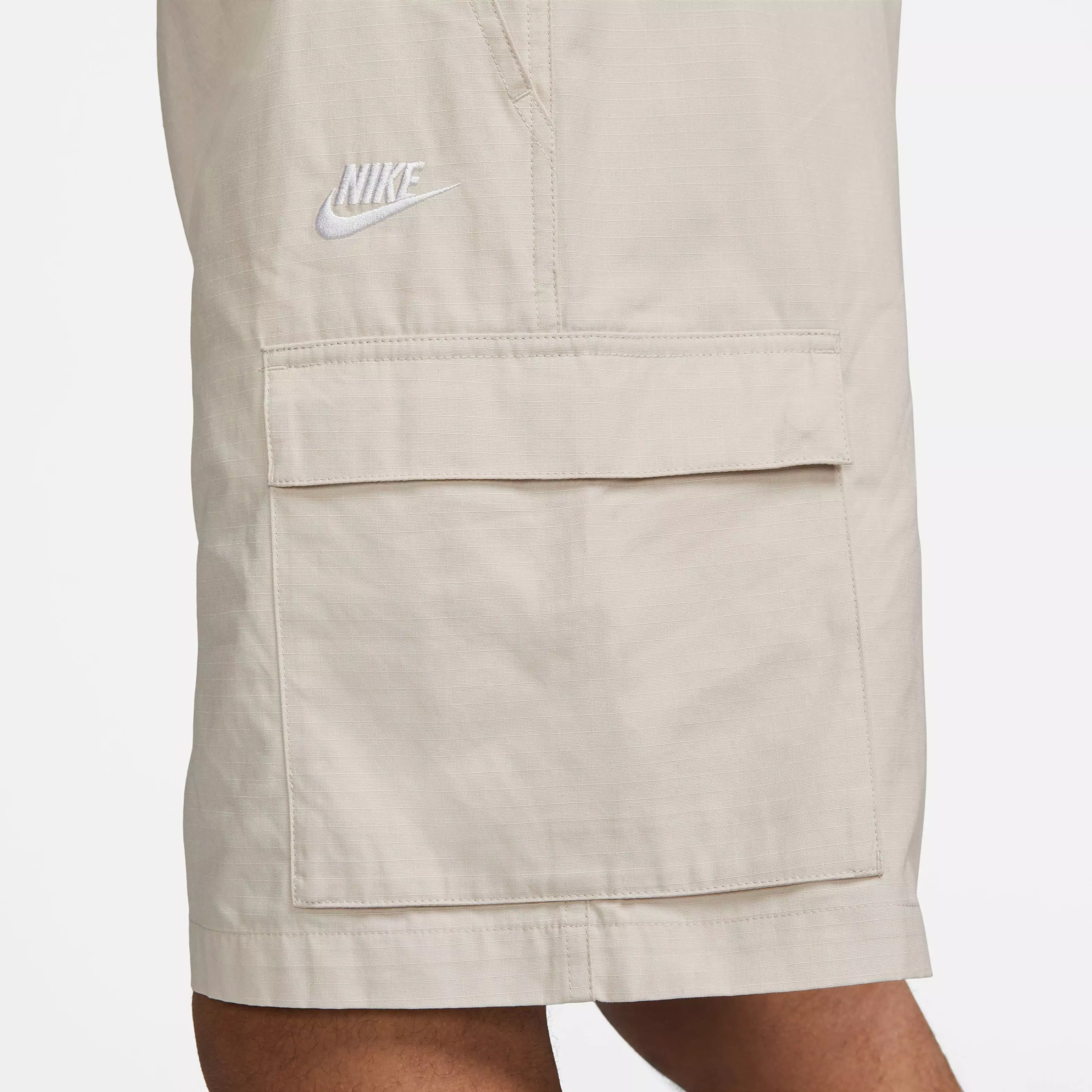 Nike Men's Club Cargo Woven Shorts-Khaki - KHAKI