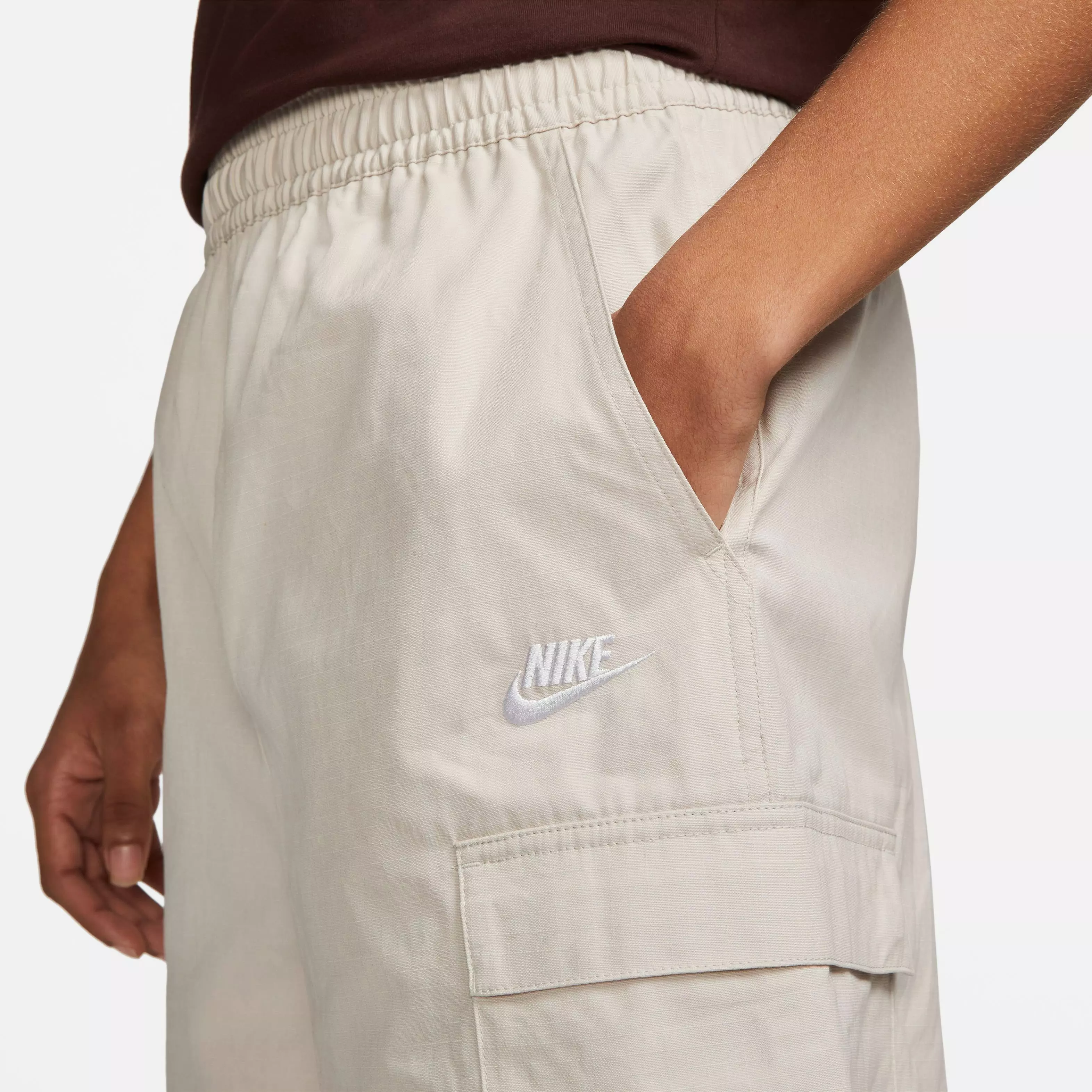 Nike Men's Club Cargo Woven Shorts-Khaki - KHAKI