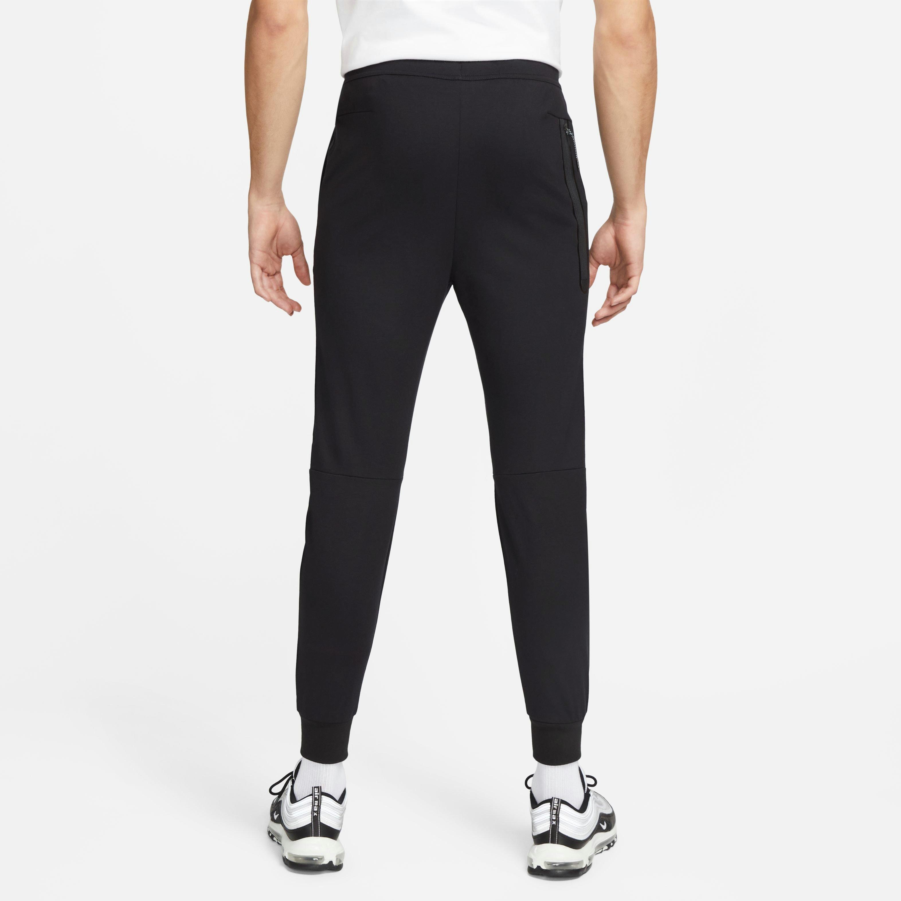 Nike Men's Tech Essentials Joggers-Black - BLACK Thumbnail View 2
