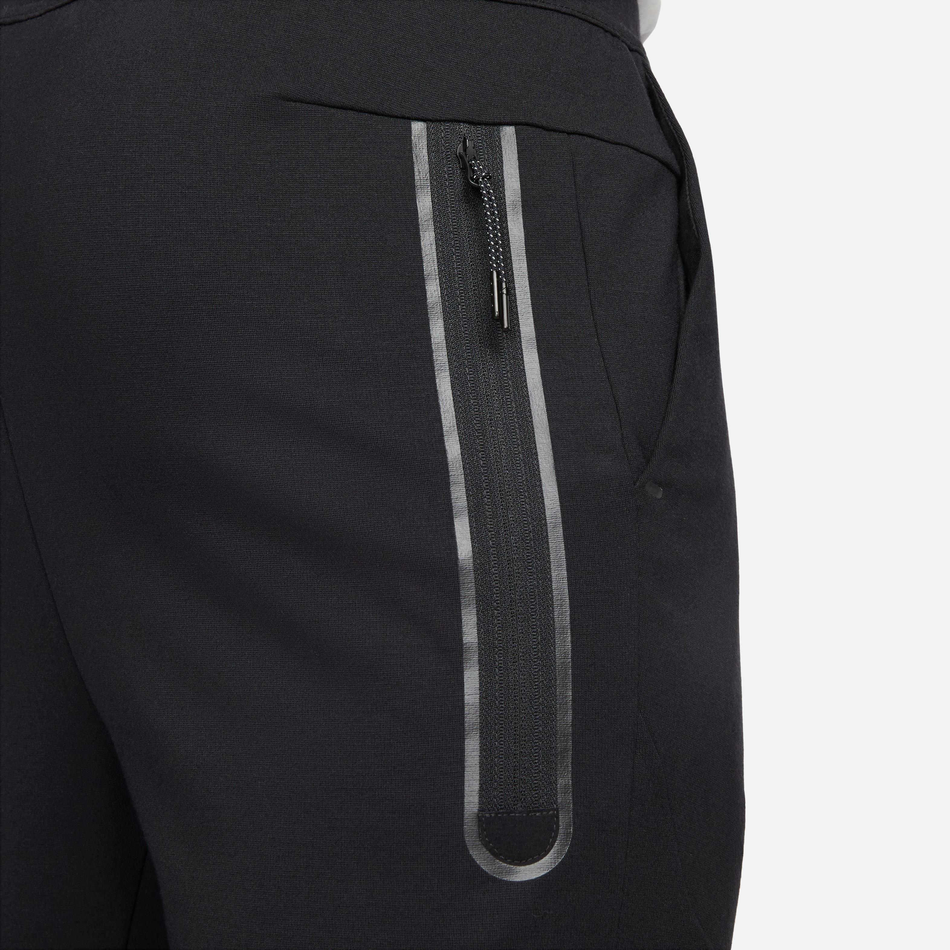 Nike Men's Tech Essentials Joggers-Black - BLACK Thumbnail View 10