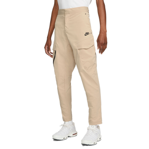 Nike Men's Sportswear Tech Essentials Unlined Cargo Pants-Sand