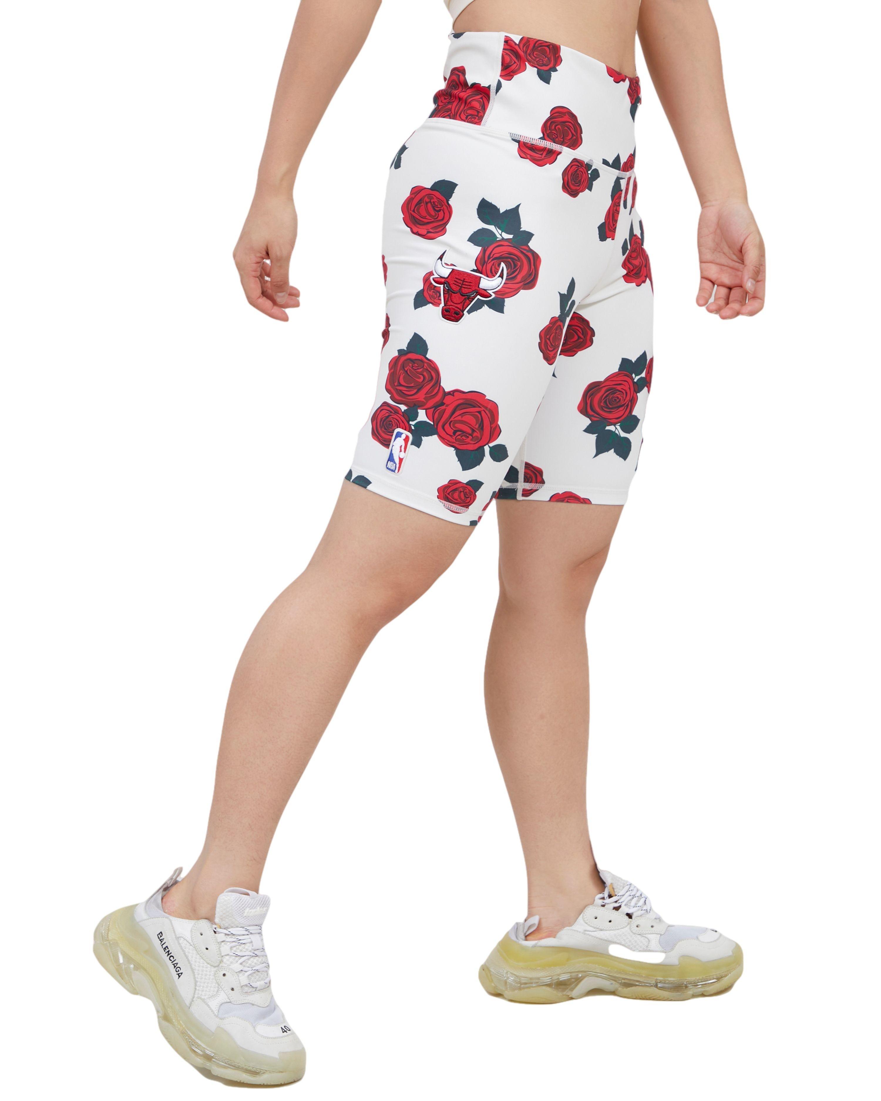 Pro Standard Women's Chicago Bulls Roses Biker Shorts - Eggshell - OFF-WHITE Thumbnail View 3