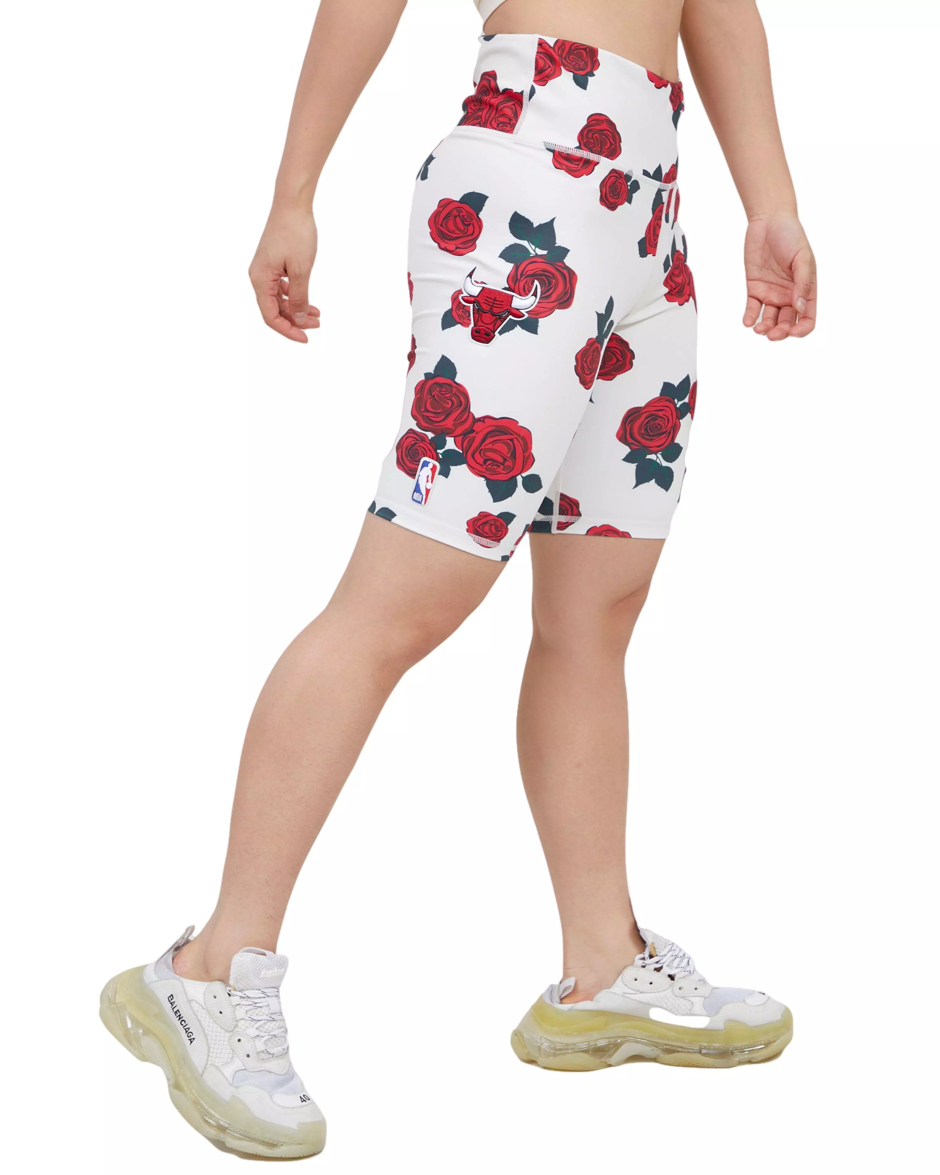 Pro Standard Women's Chicago Bulls Roses Biker Shorts - Eggshell - OFF-WHITE
