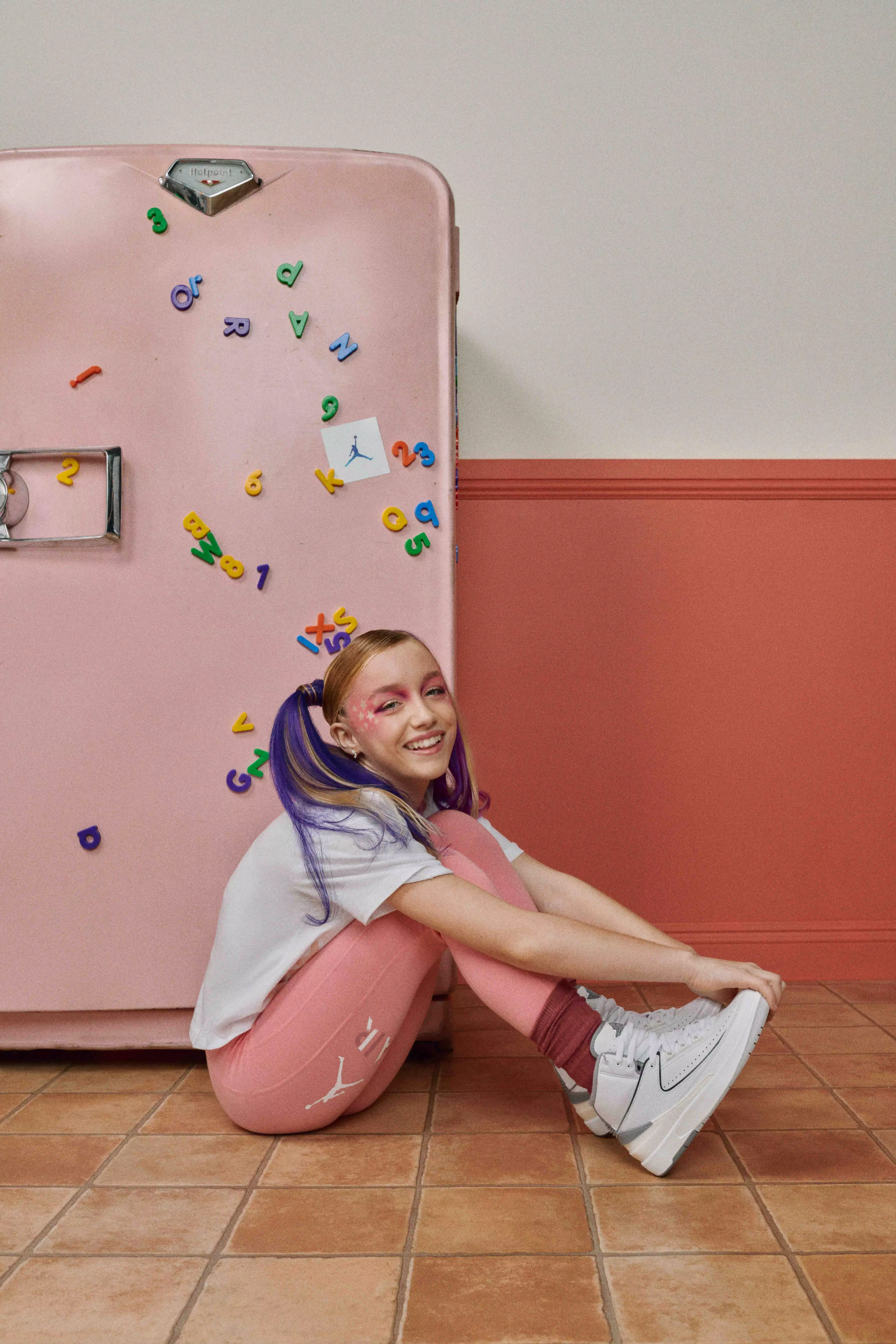 Jordan Big Girls' Focus Tee - WHITE/PINK