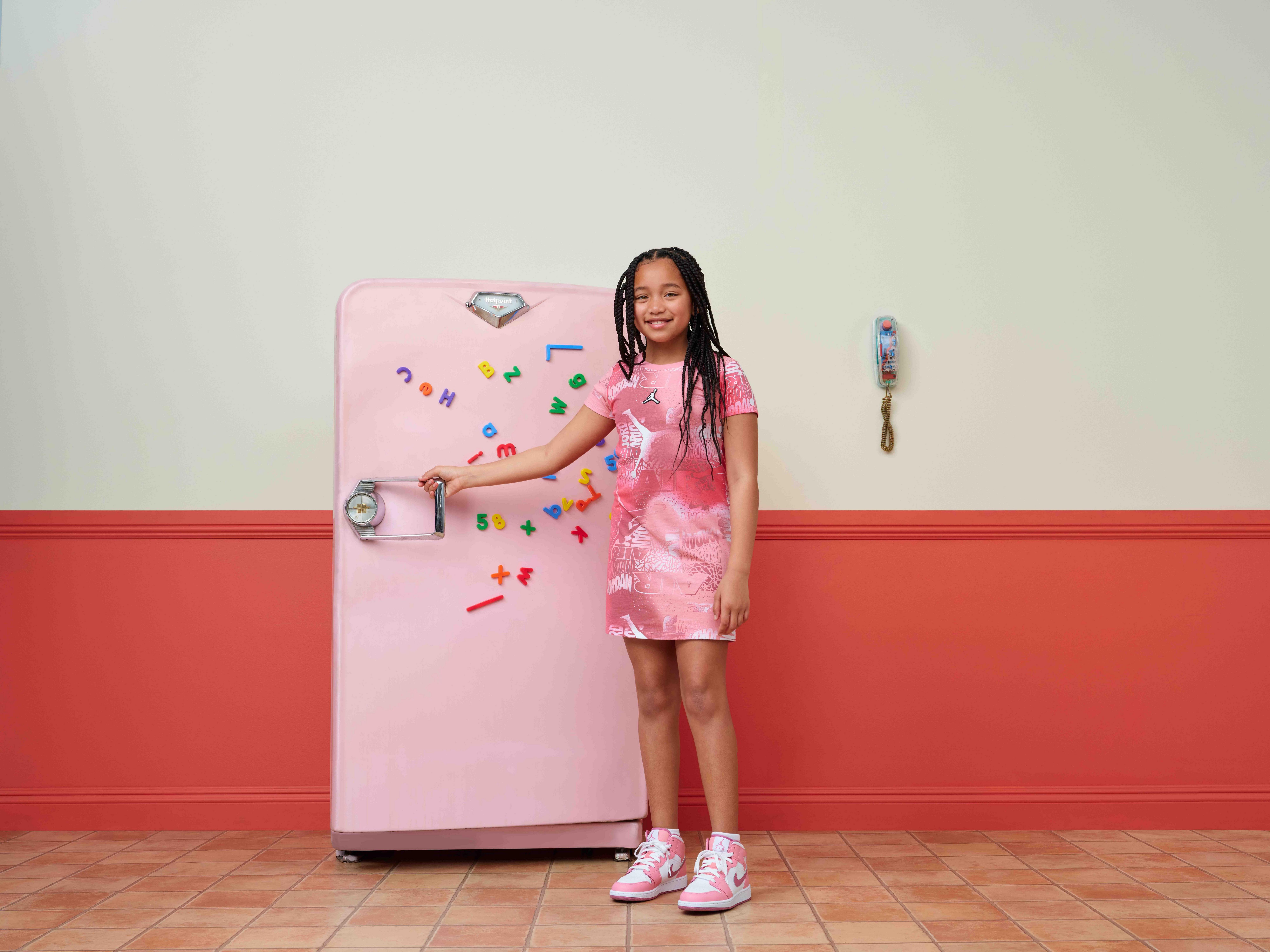 Jordan Big Girls' Essentials New Wave Printed Dress - PINK Thumbnail View 4