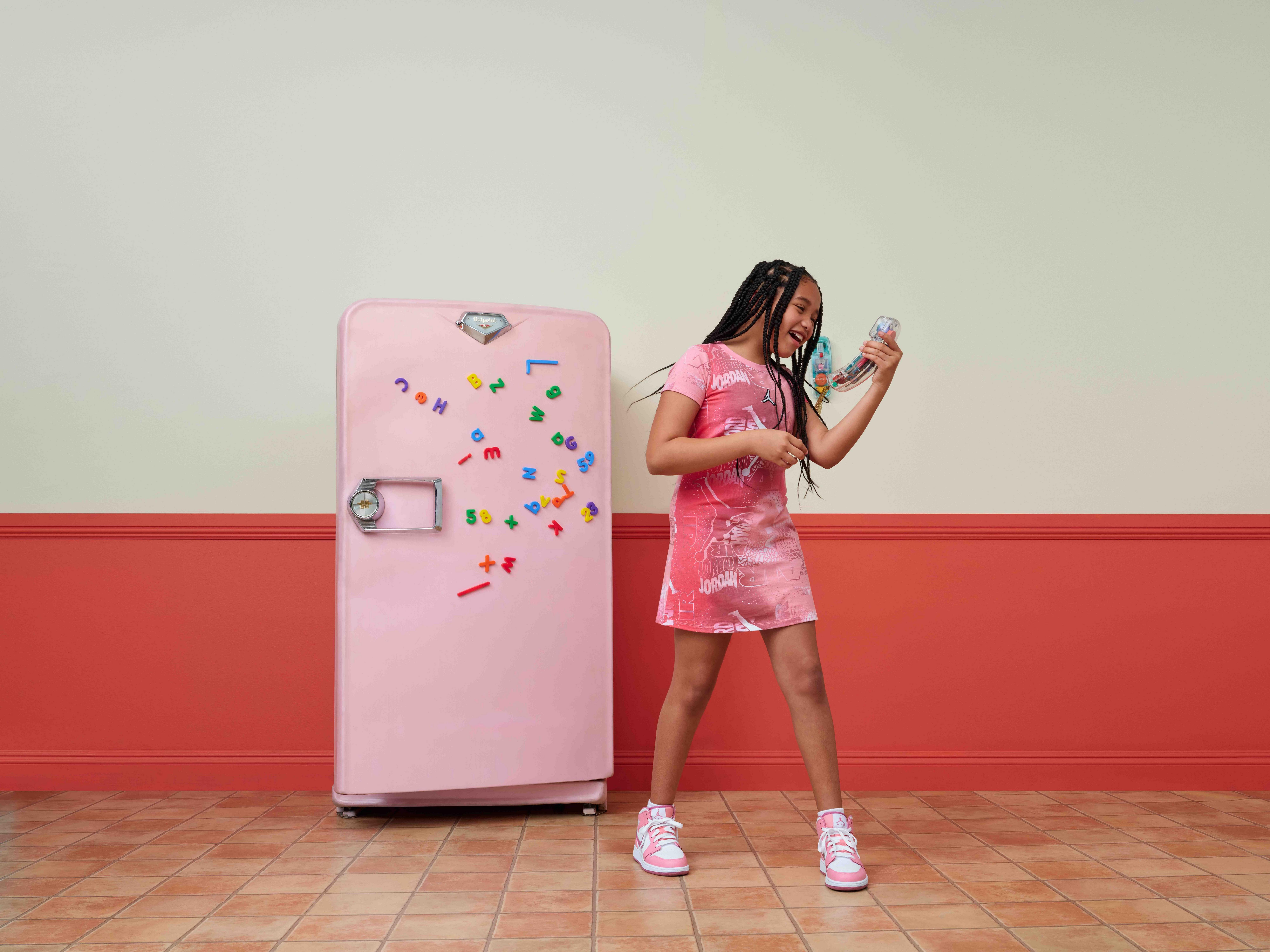 Jordan Big Girls' Essentials New Wave Printed Dress - PINK Thumbnail View 9