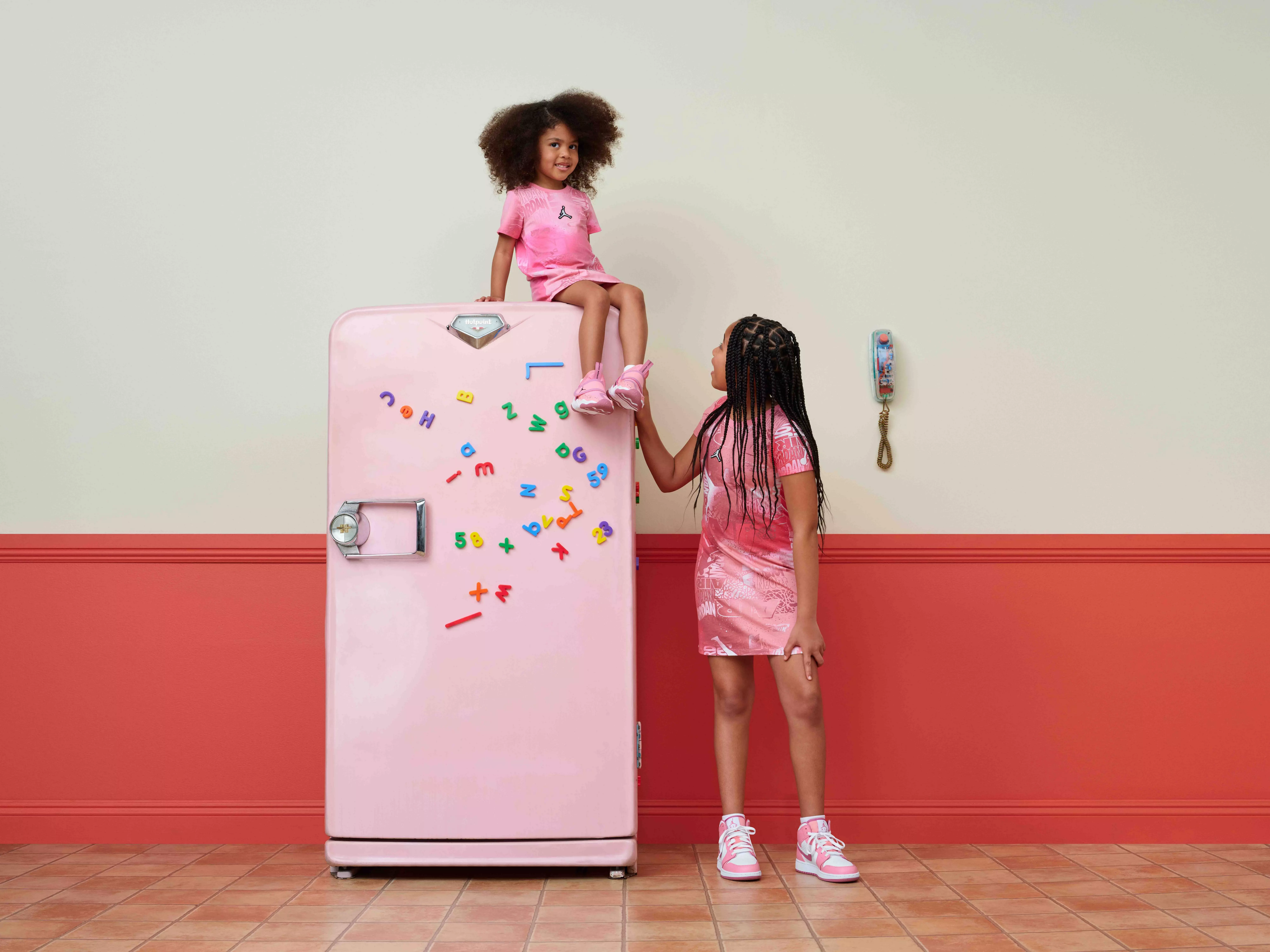 Jordan Big Girls' Essentials New Wave Printed Dress - PINK