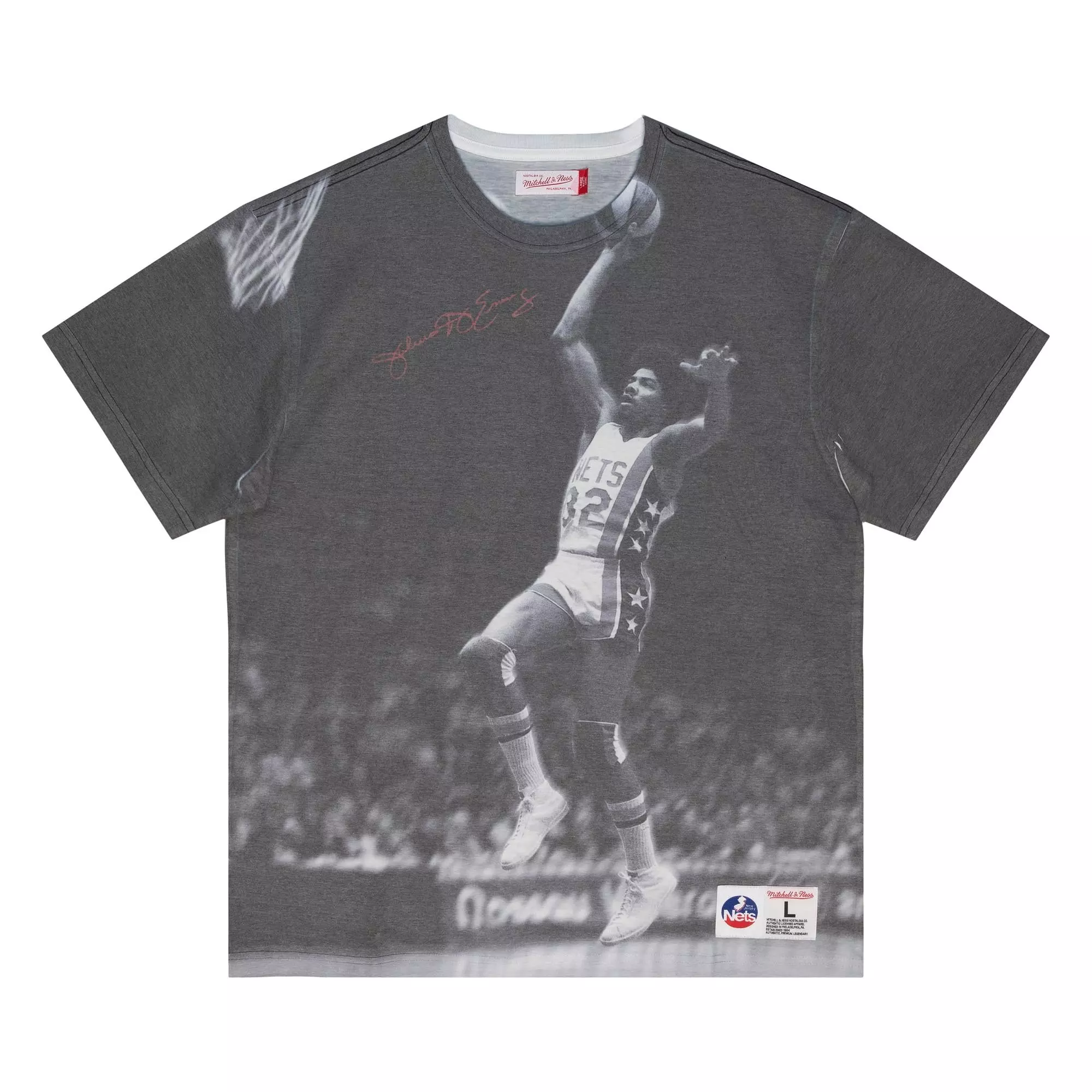 Mitchell & Ness Men's New Jersey Nets Julius Erving Above The Rim Sublimated T-Shirt - WHITE
