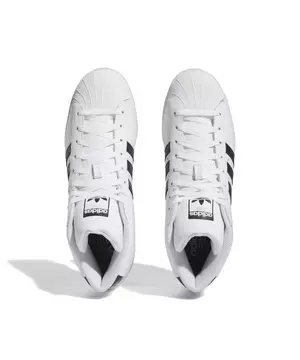 Model "Cloud White/Core Black" Men's Shoe