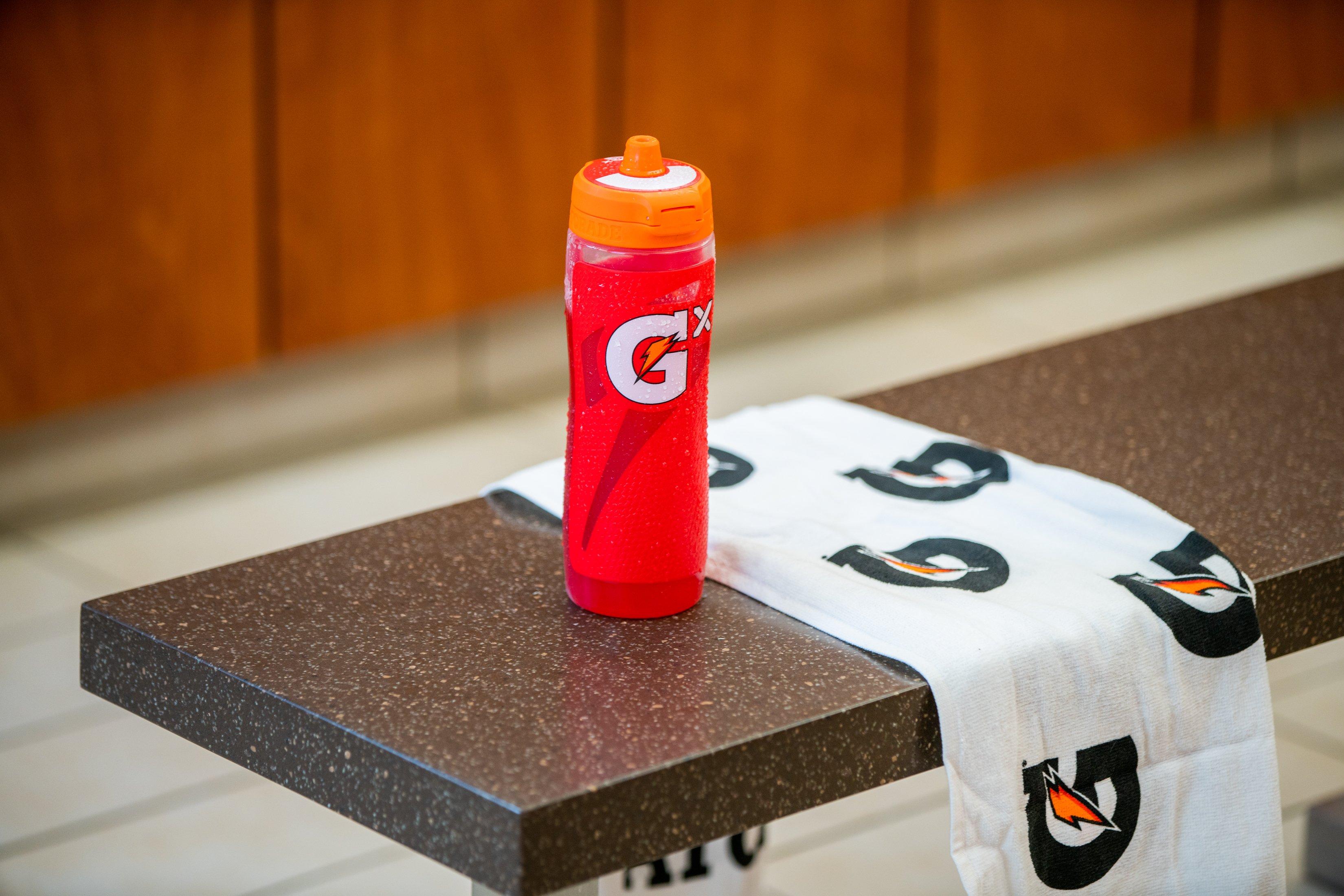 Gatorade Gx 30oz Water Bottle-Red - RED Thumbnail View 6