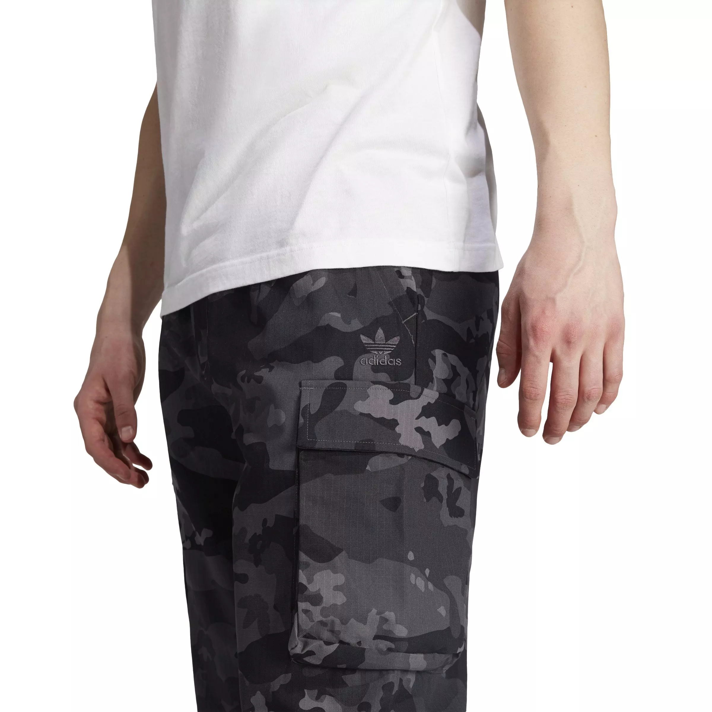 adidas Men's Essentials Trefoil Cargo Pants-Camo/Black - CAMO/BLACK