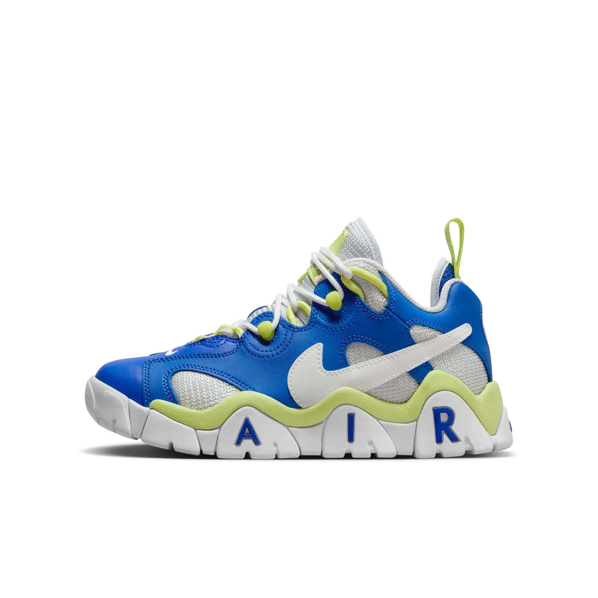 Nike Air Barrage Low Grade School Boys' "Game Royal/White/Lt Lemon Twist" Shoe