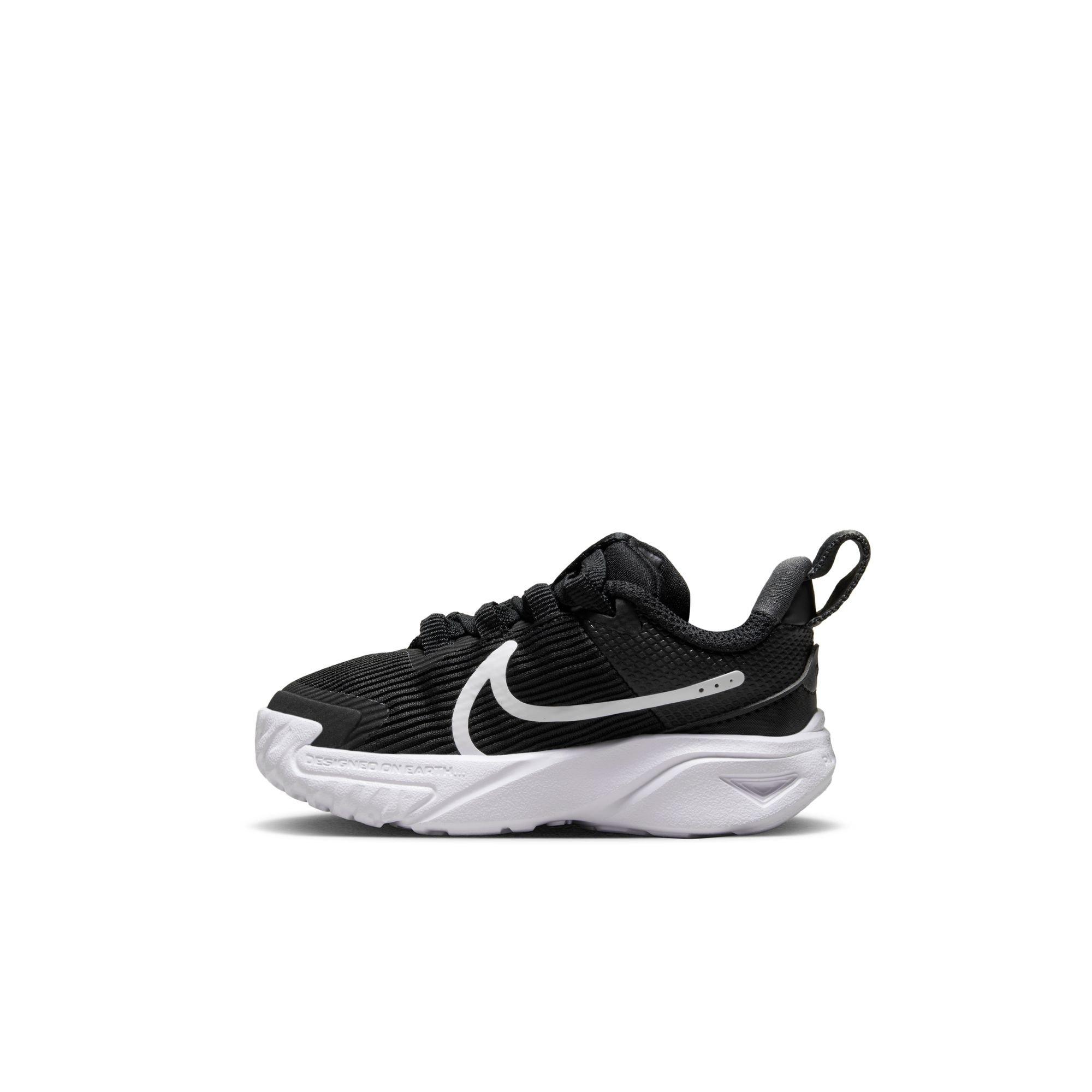 Nike Star Runner 4 Toddler Boys' "Black/White" Shoe