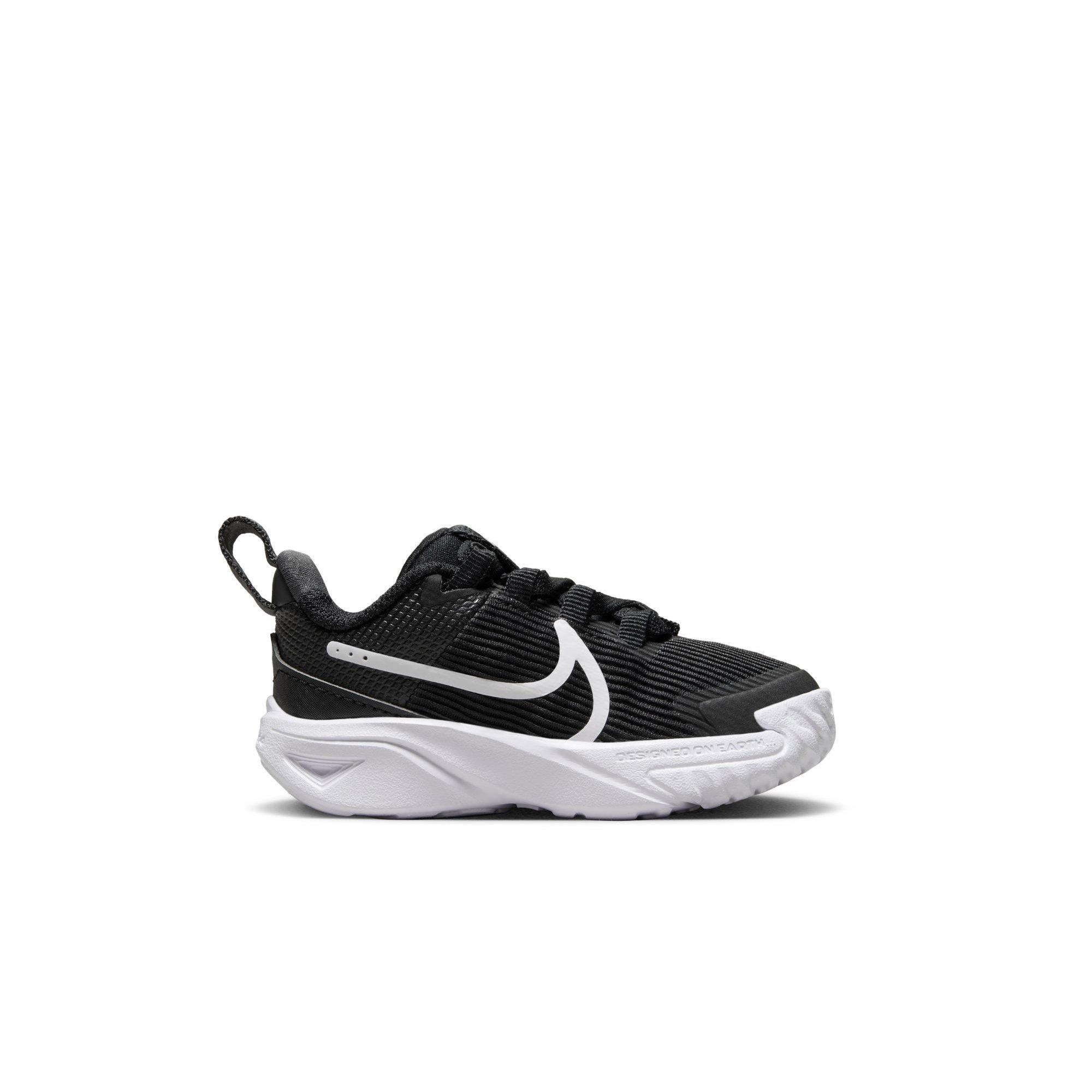Nike Star Runner 4 Toddler Boys' "Black/White" Shoe