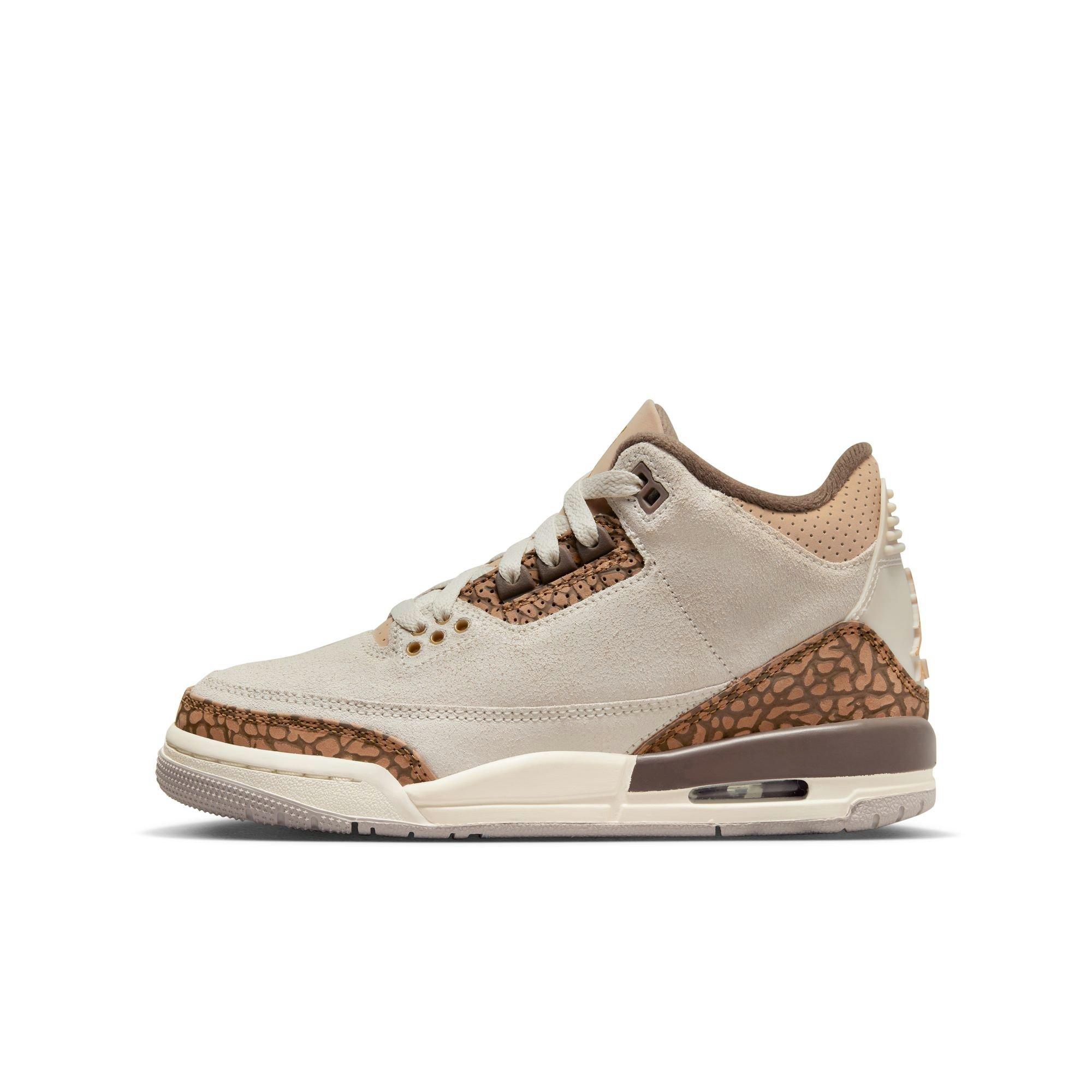 Jordan Air Jordan 3 Retro Palomino Grade School Lifestyle Shoes Light  Orewoo DM0967-102 – Shoe Palace