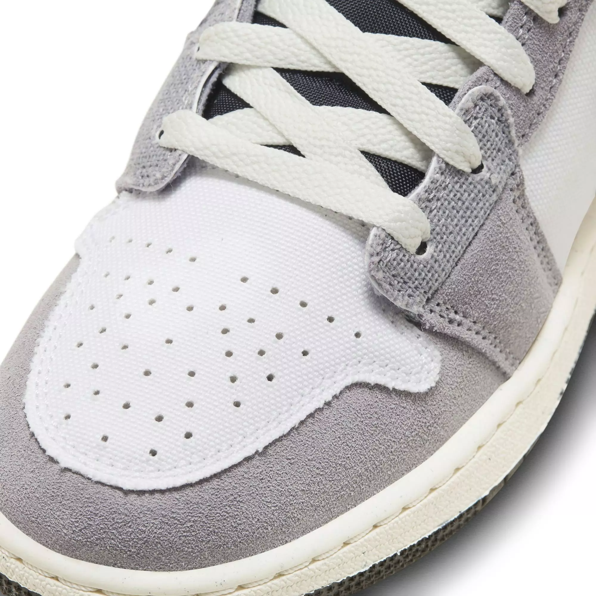 Jordan 1 Mid SE "Cement Grey/Black/White/Tech Grey" Grade School Boys' Shoe - GREY/BLACK/WHITE