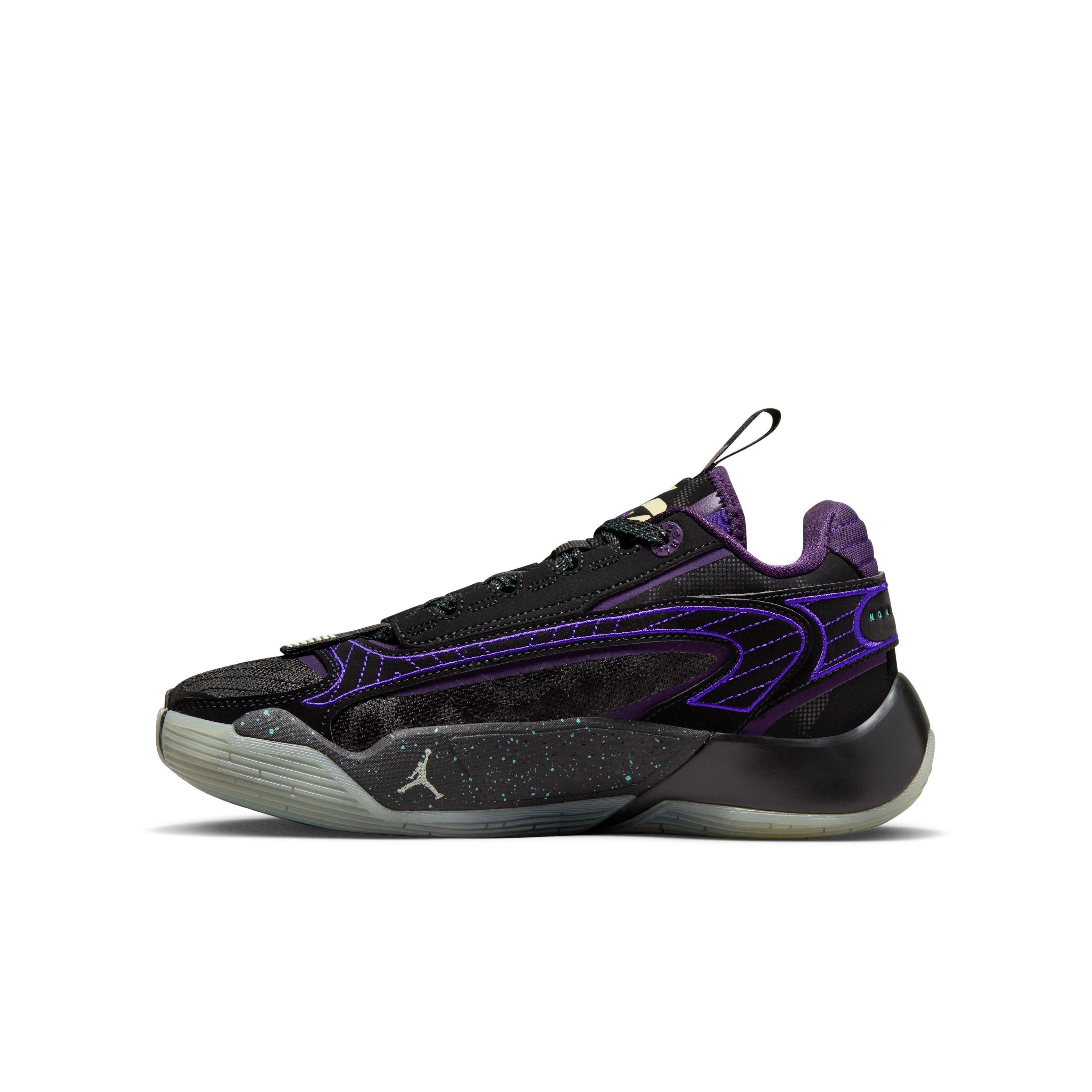 Jordan Luka 2 "Luk.AI" Grade School Kids' Basketball Shoe - BLACK/GLOW/GRAND PURPLE Thumbnail View 7