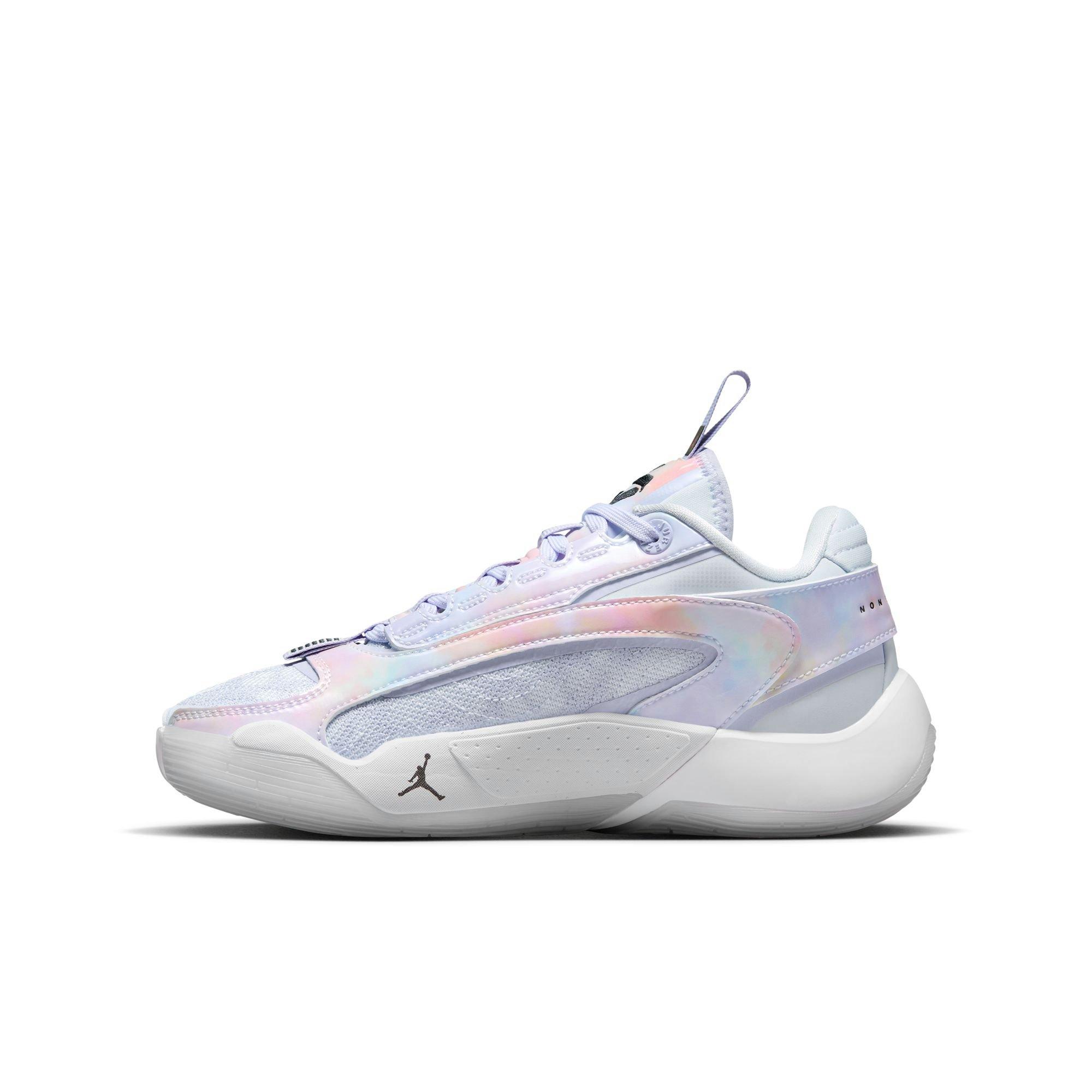 Jordan Luka 2 "Nebula" Grade School Kids' Basketball Shoe - FOOTBALL GREY/BLACK/OXYGEN PURPLE Thumbnail View 7