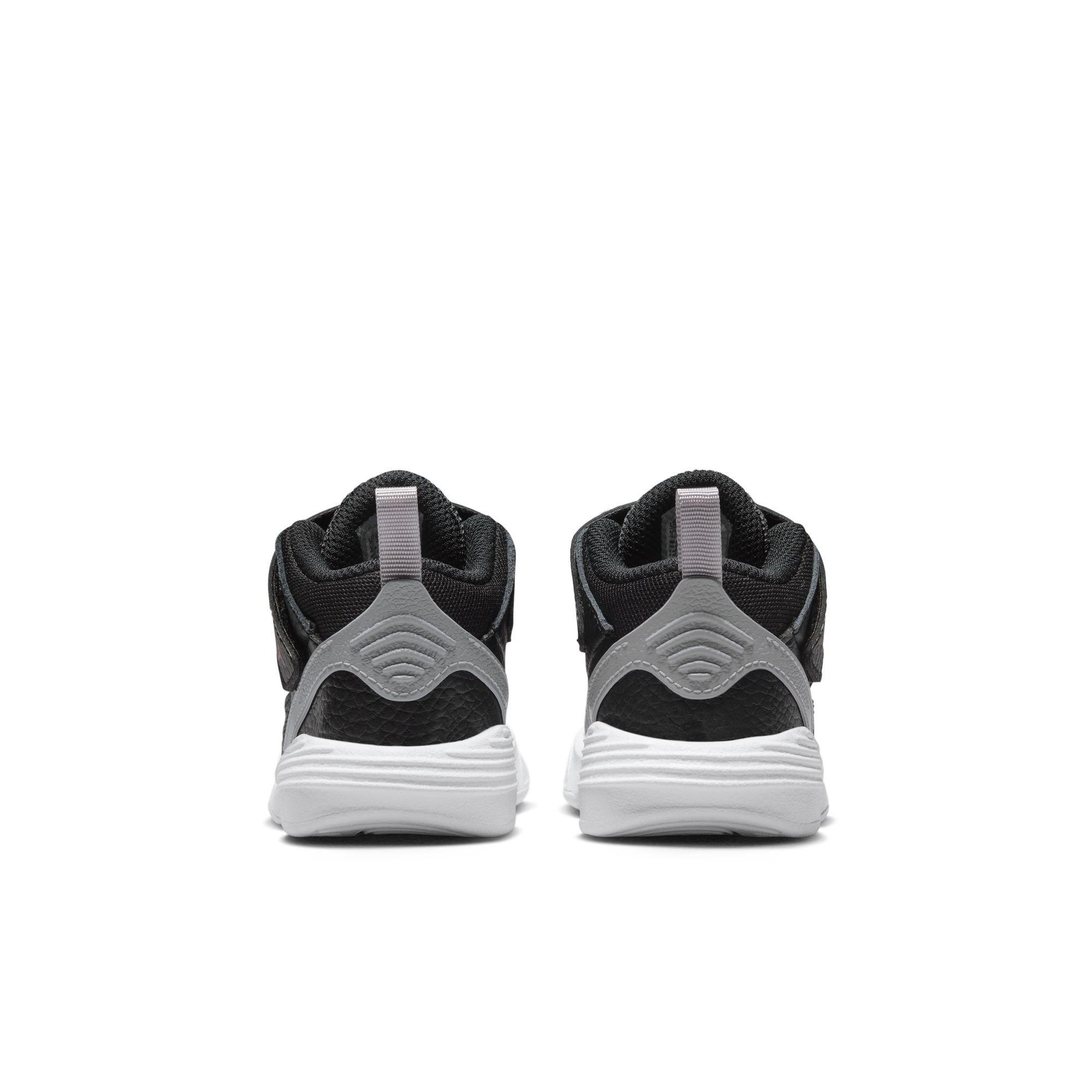 Jordan Max Aura 5 Toddler Boys' "Black/University Red/Cement Grey" Shoe