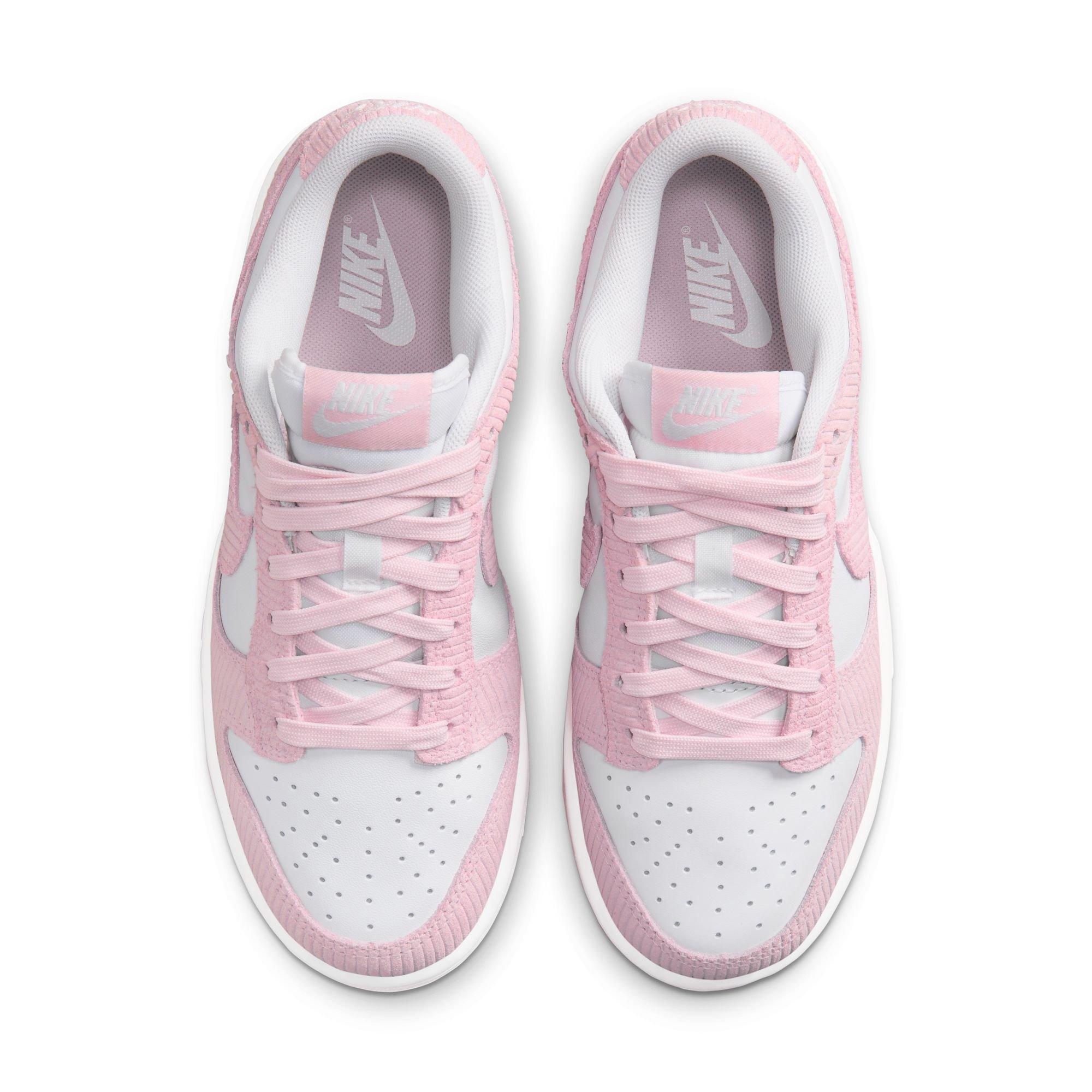 Nike pink dunk