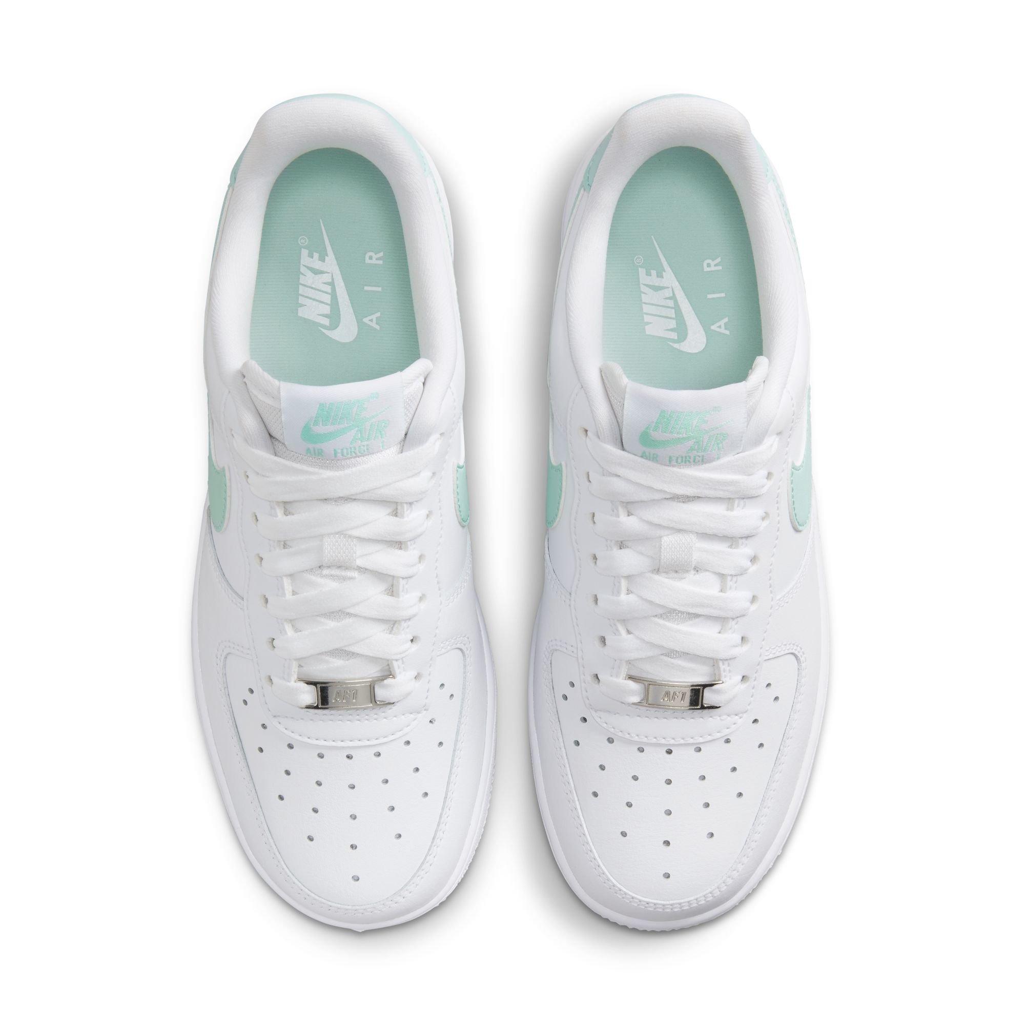 Nike Women's Air Force 1 '07 - White | Jade Ice / 10