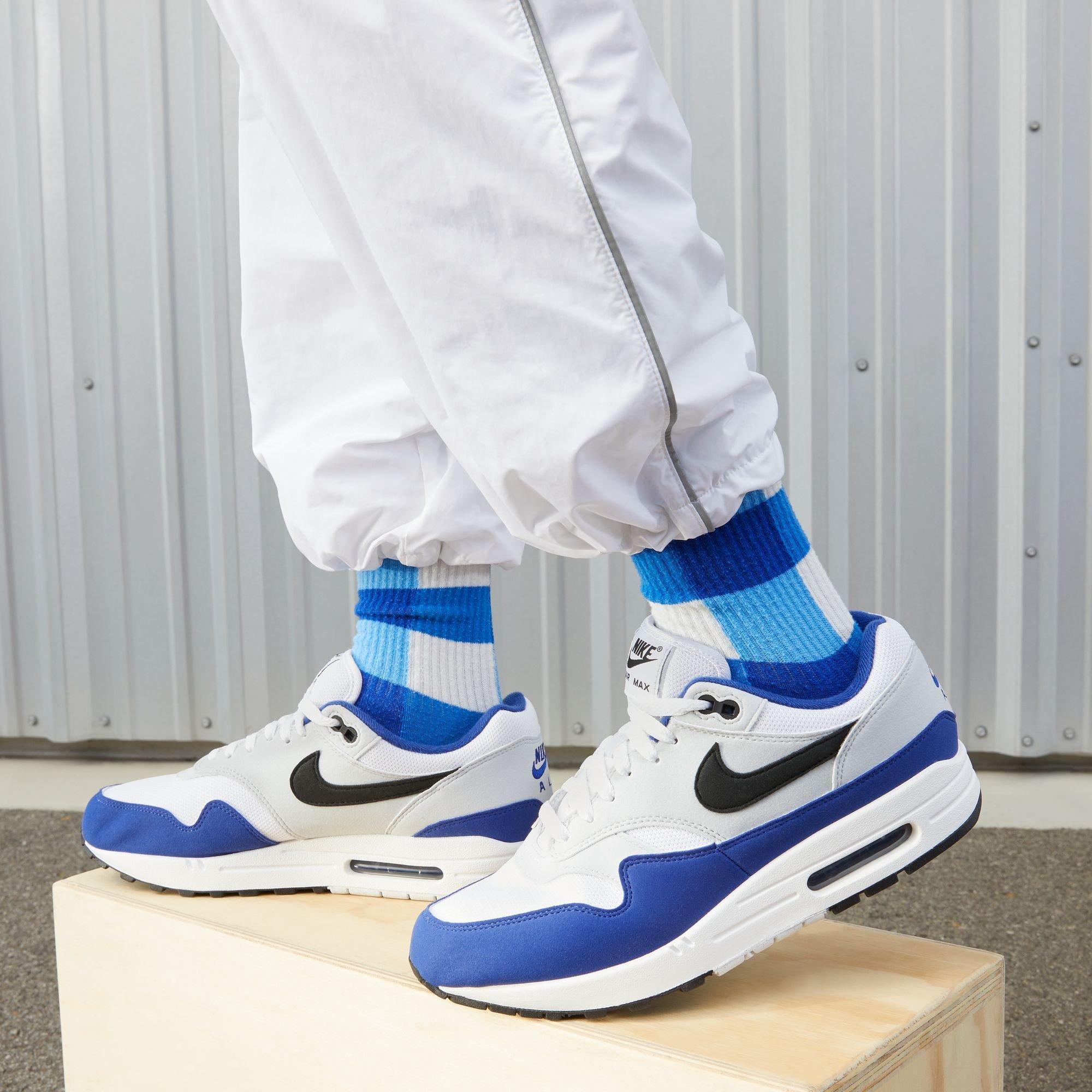 Nike Air Max 1 "Deep Royal Blue" Men's Shoe - WHITE/BLACK/DEEP ROYAL BLUE Thumbnail View 6