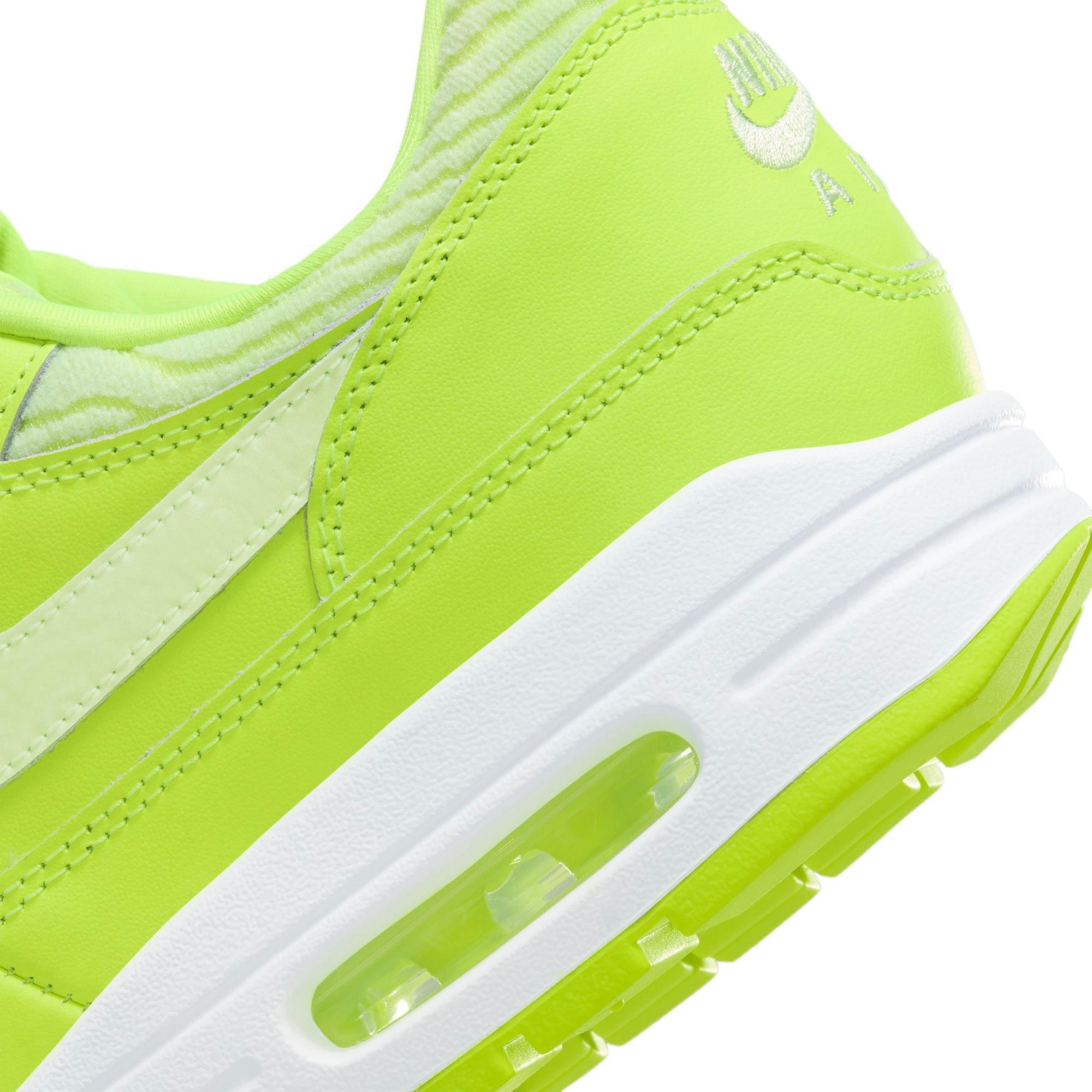 Nike Air Max 1 "Volt" Men's Shoe - VOLT Thumbnail View 10