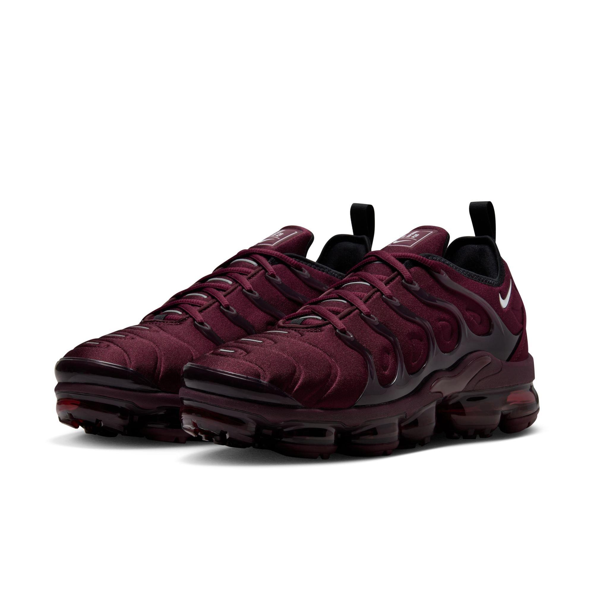 Burgundy vapormax shop plus men's