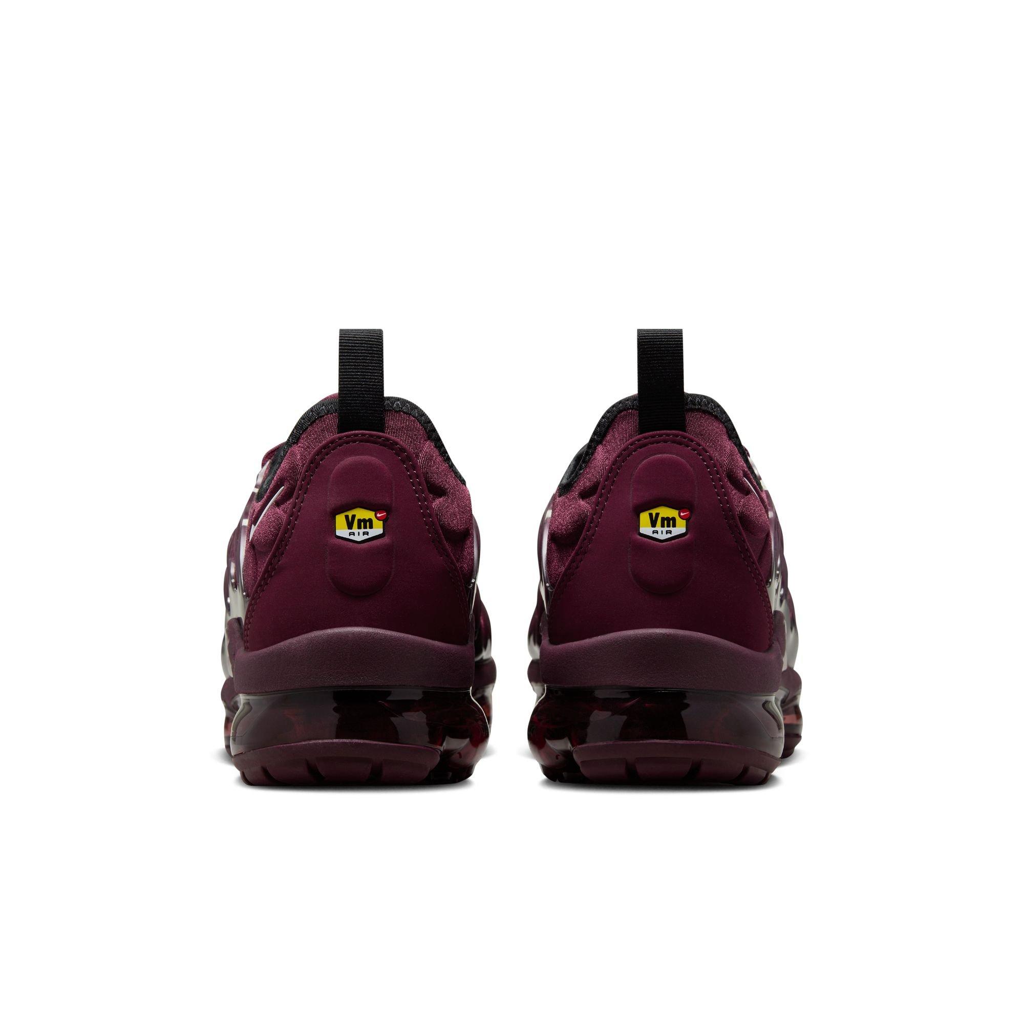 Nike Air VaporMax Plus "Night Maroon/White/Black/Cedar" Men's Shoe - MAROON Thumbnail View 6