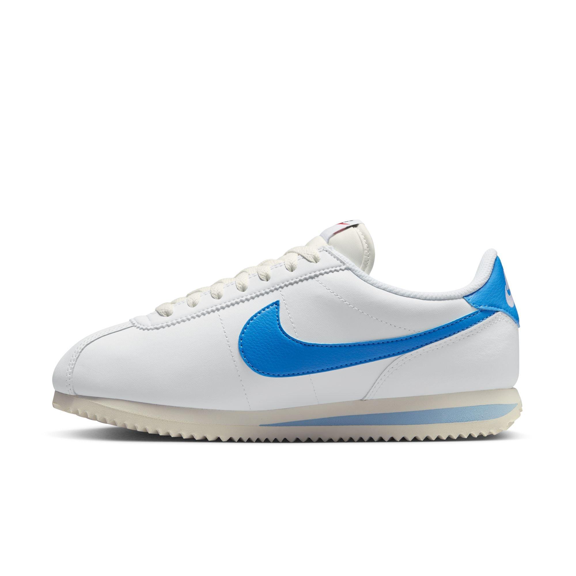 White nike clearance shoes blue swoosh