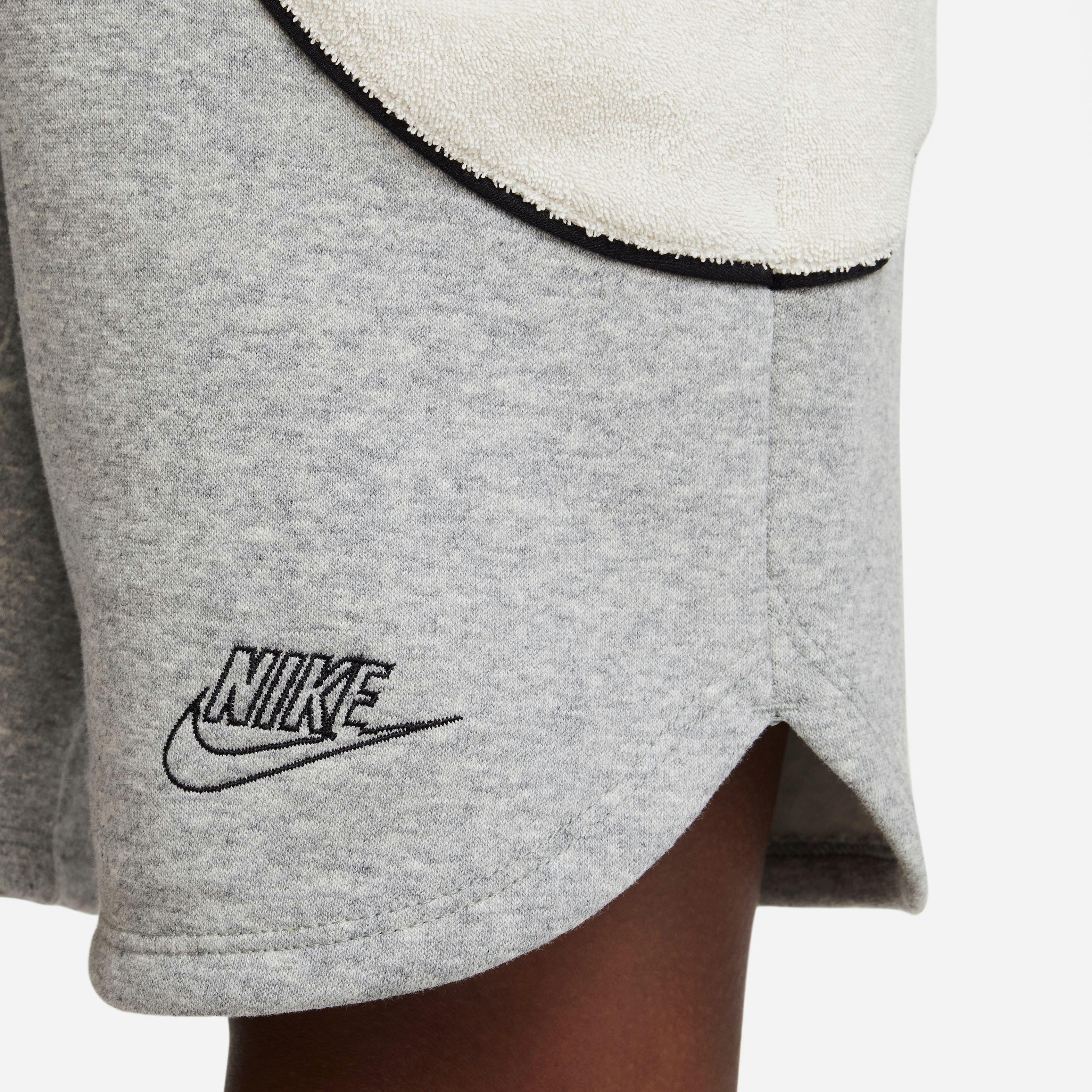 Nike Sportswear Amplify Big Boys' Grey/White Shorts