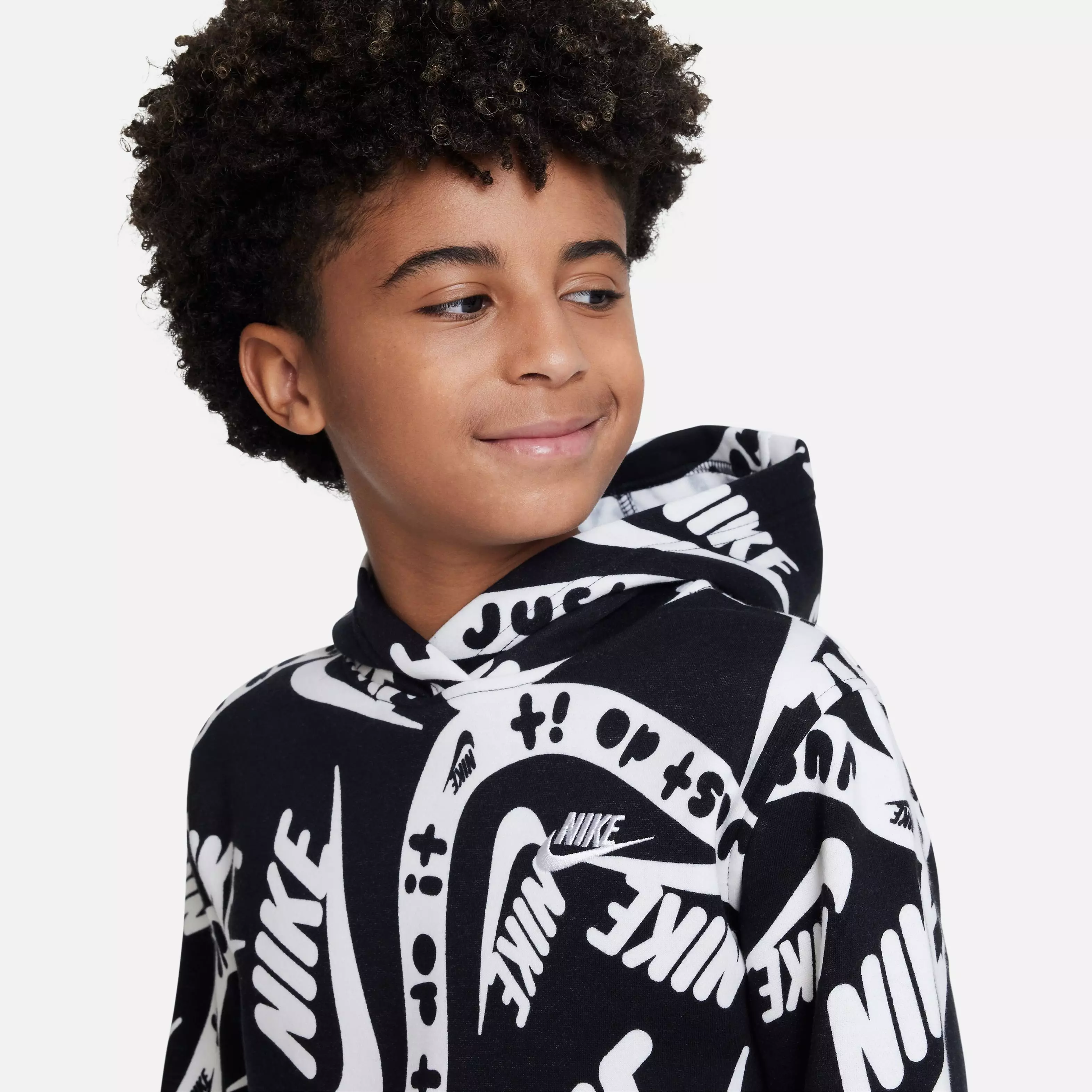 Nike Big Boys' Club Printed Hoodie - BLACK/WHITE