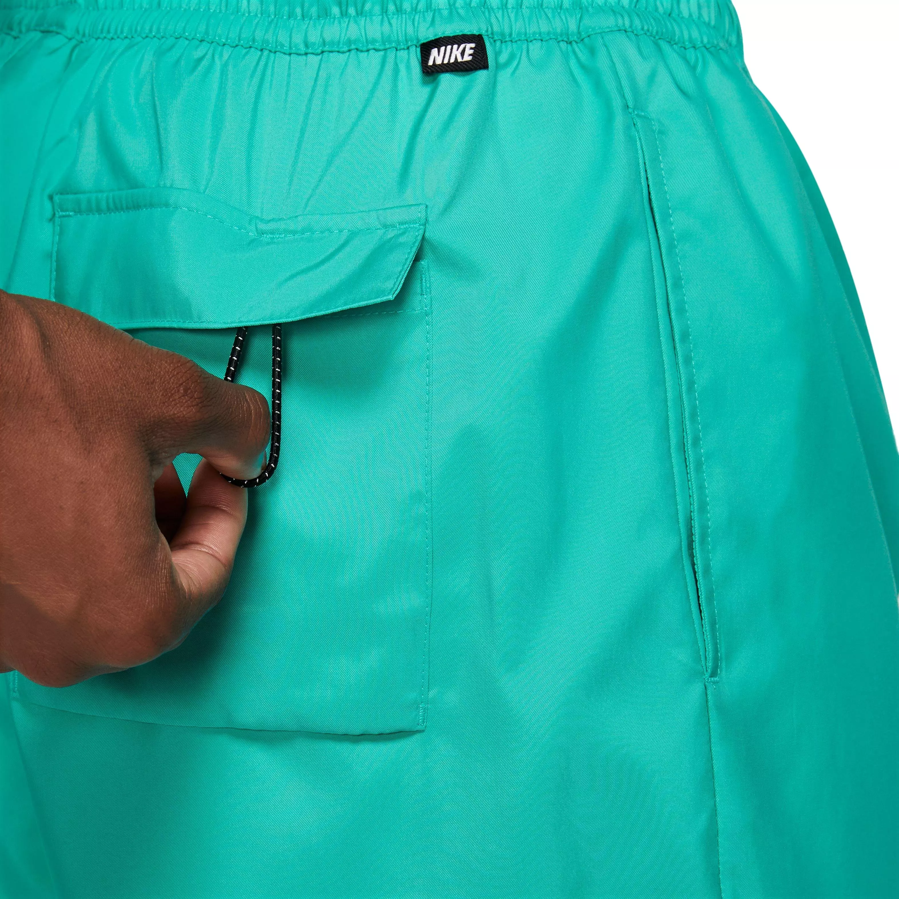 Nike Men's Sportswear Sport Essentials Woven Lined Flow Shorts-Jade - JADE