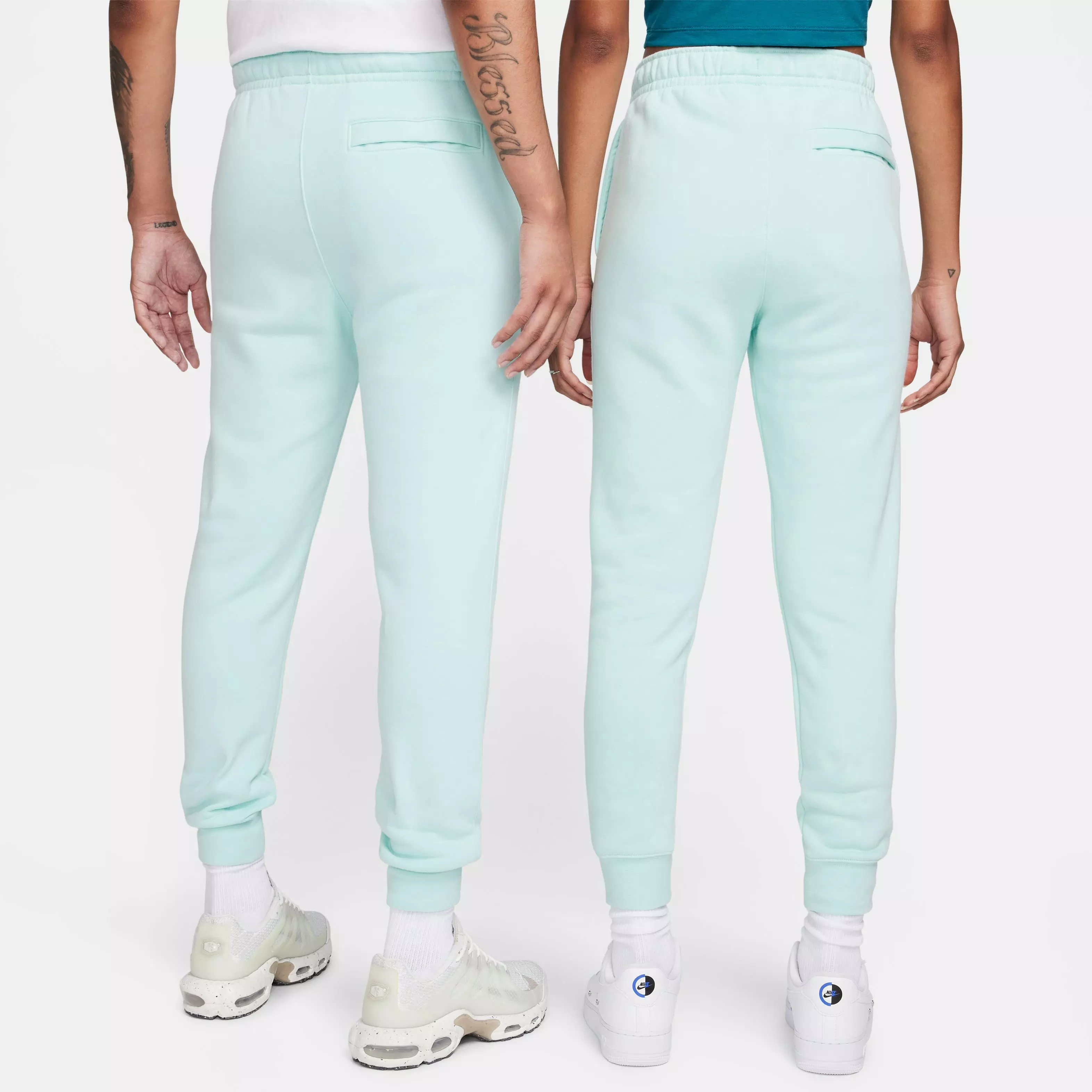 Nike Men's Sportswear Club Fleece Joggers-Jade - JADE