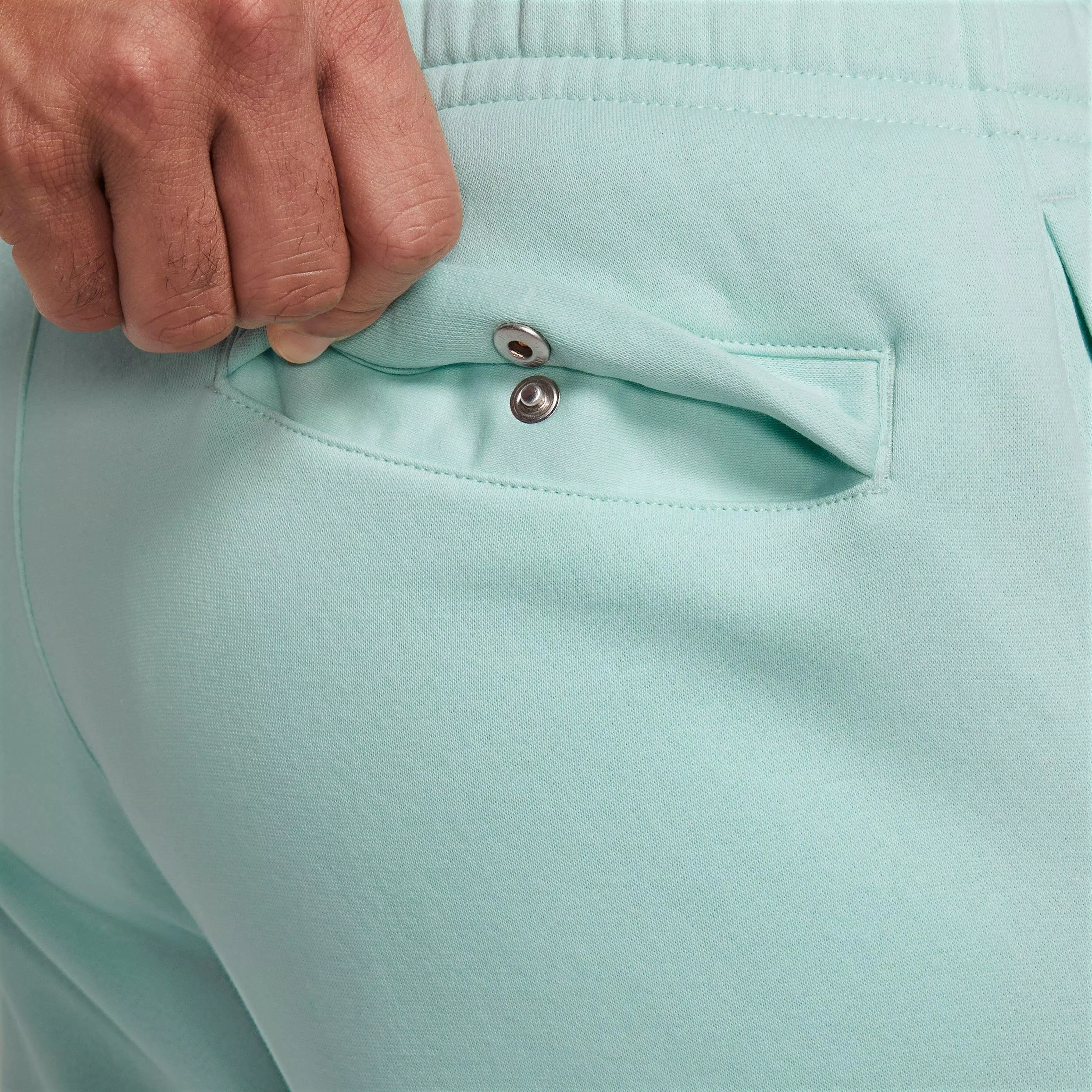 Nike Men's Sportswear Club Fleece Joggers-Jade - JADE