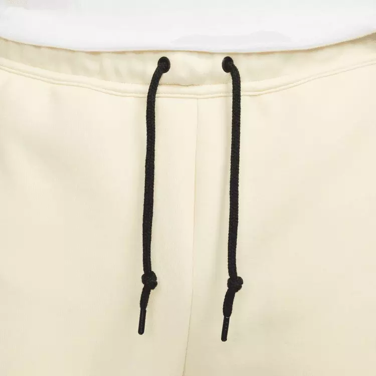 Nike Men's Tech Fleece Jogger - Coconut Milk - CREAM