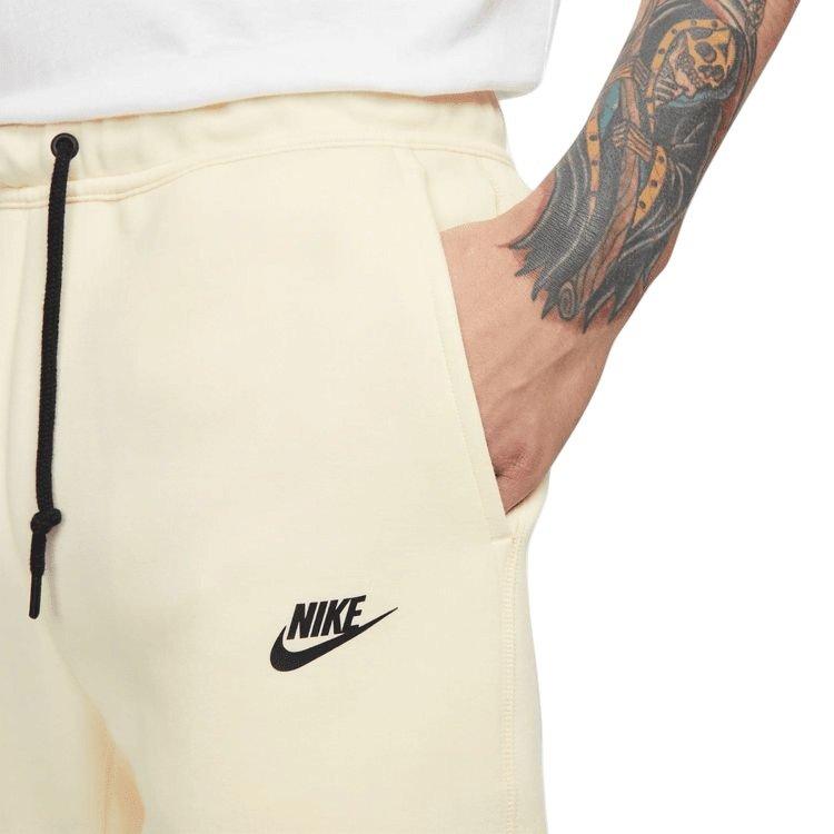 Nike Men's Tech Fleece Jogger - Coconut Milk - CREAM Thumbnail View 3