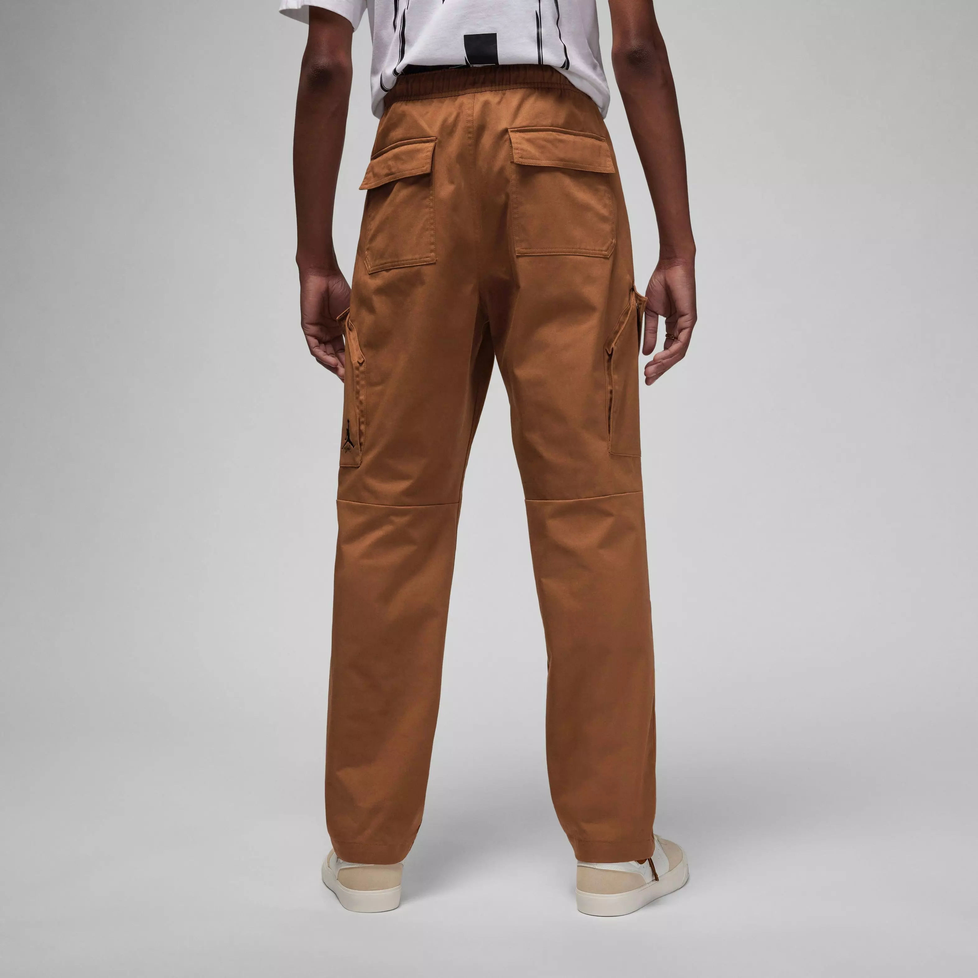 Jordan Men's Essentials Chicago Statement Pants - TAN