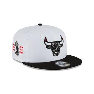 New Era Chicago Bulls 9FIFTY Elephant Print Team Logo Snapback Hat-White/Black
