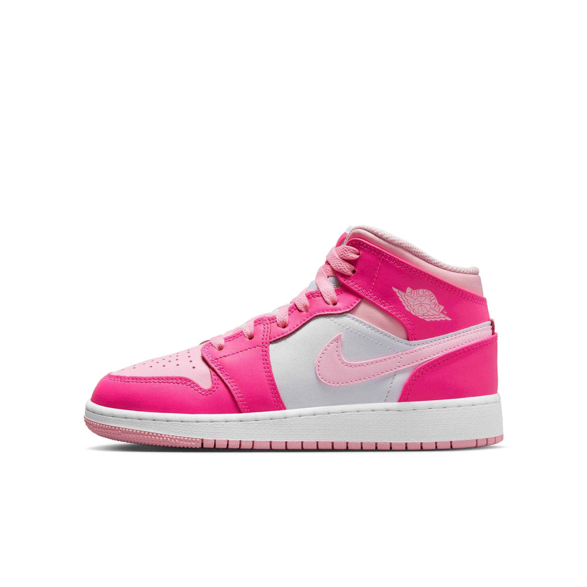 Pink jordan