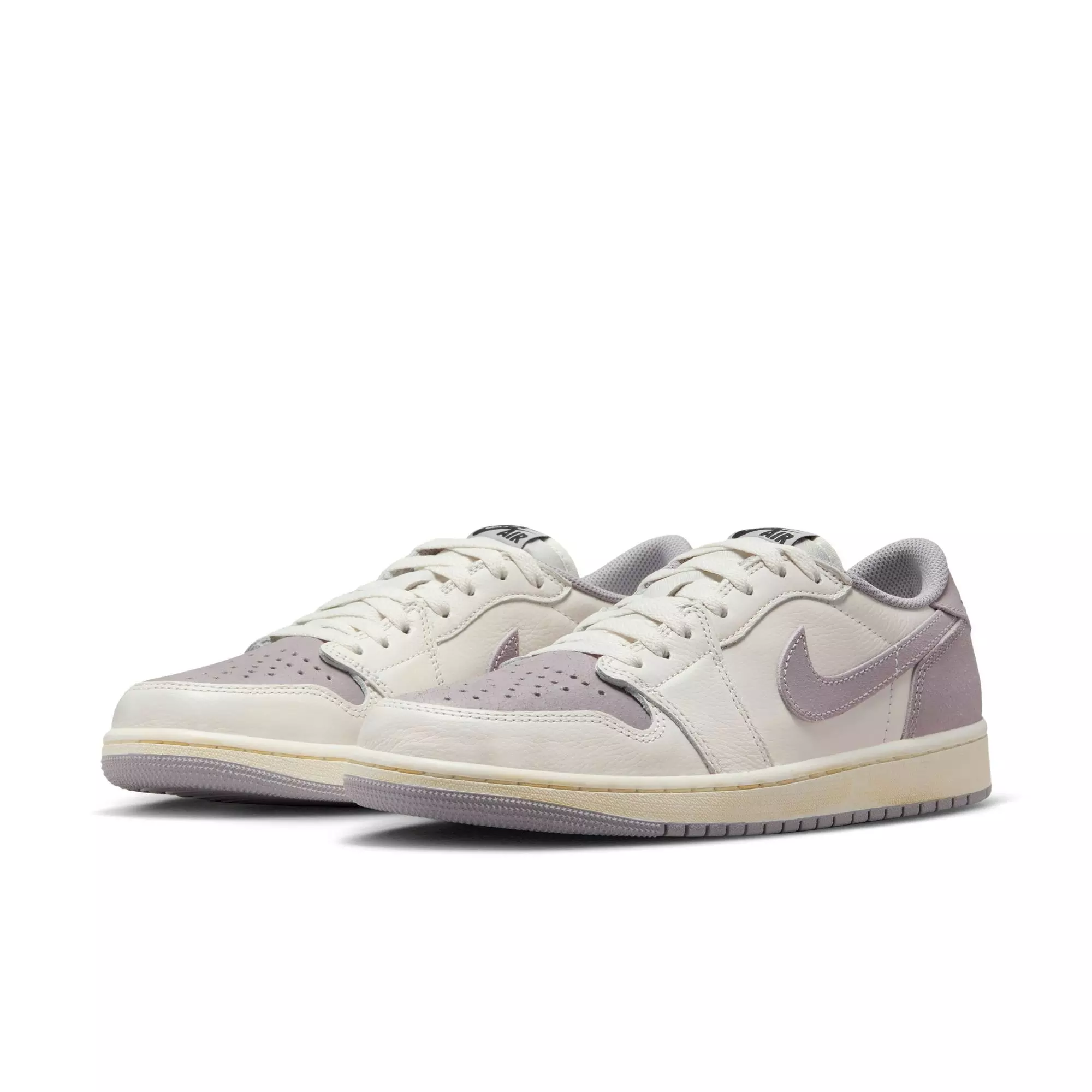 Jordan 1 Low OG "Atmosphere Grey" Men's Shoe - SAIL/BLACK/ATMOSPHERE GREY