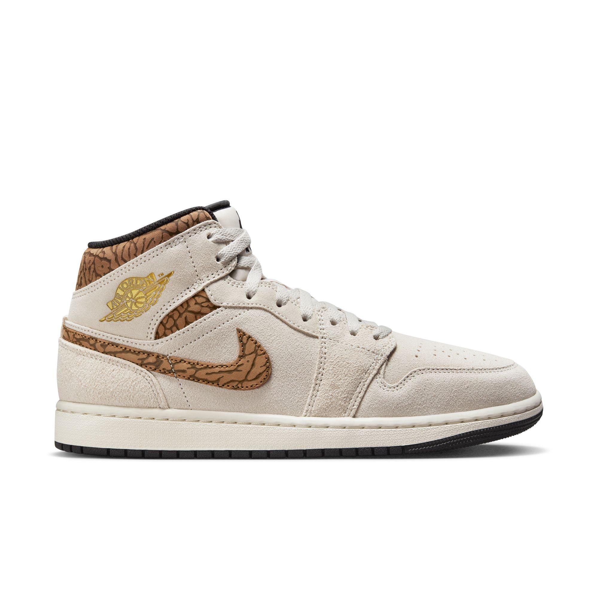 Air Jordan 1 Retro Shoes - Low, Mid, High - Hibbett