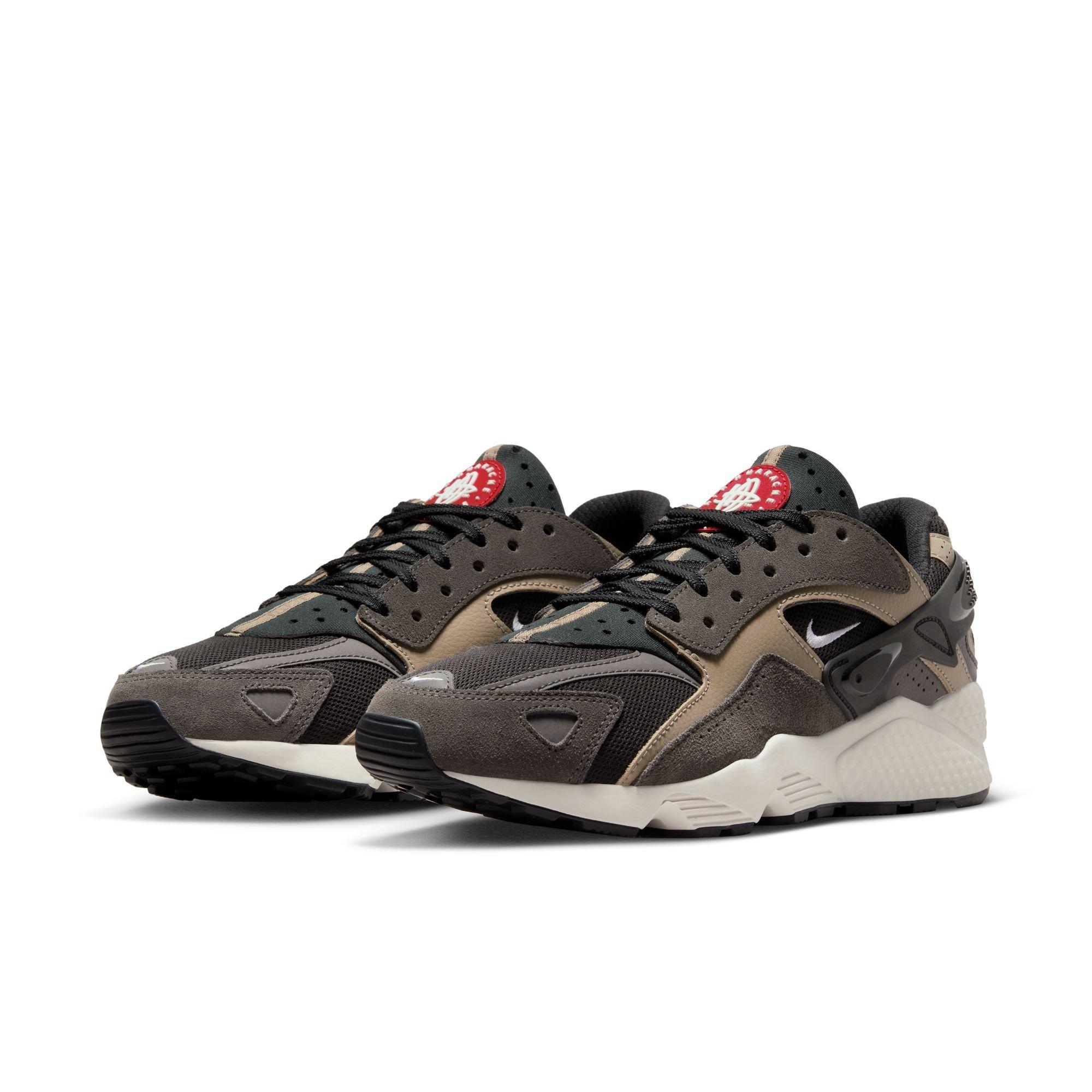 Black huaraches hot sale hibbett sports