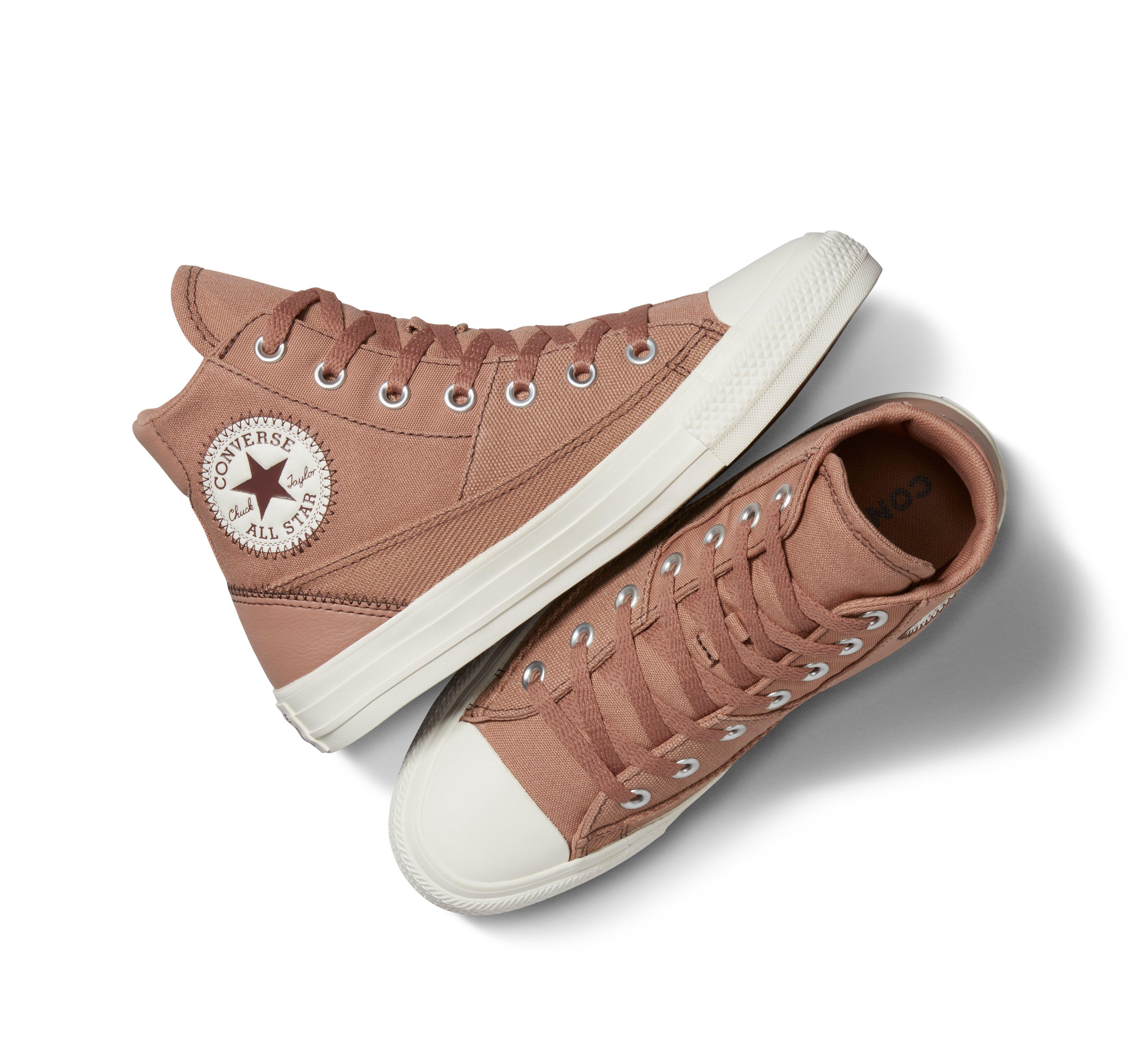 Nude color converse best sale