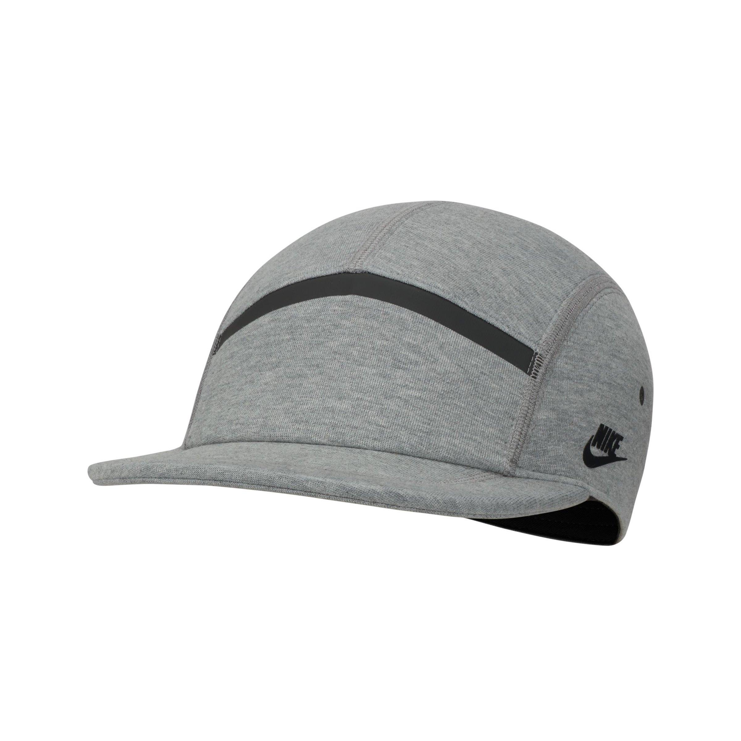 hibbett sports nike hats