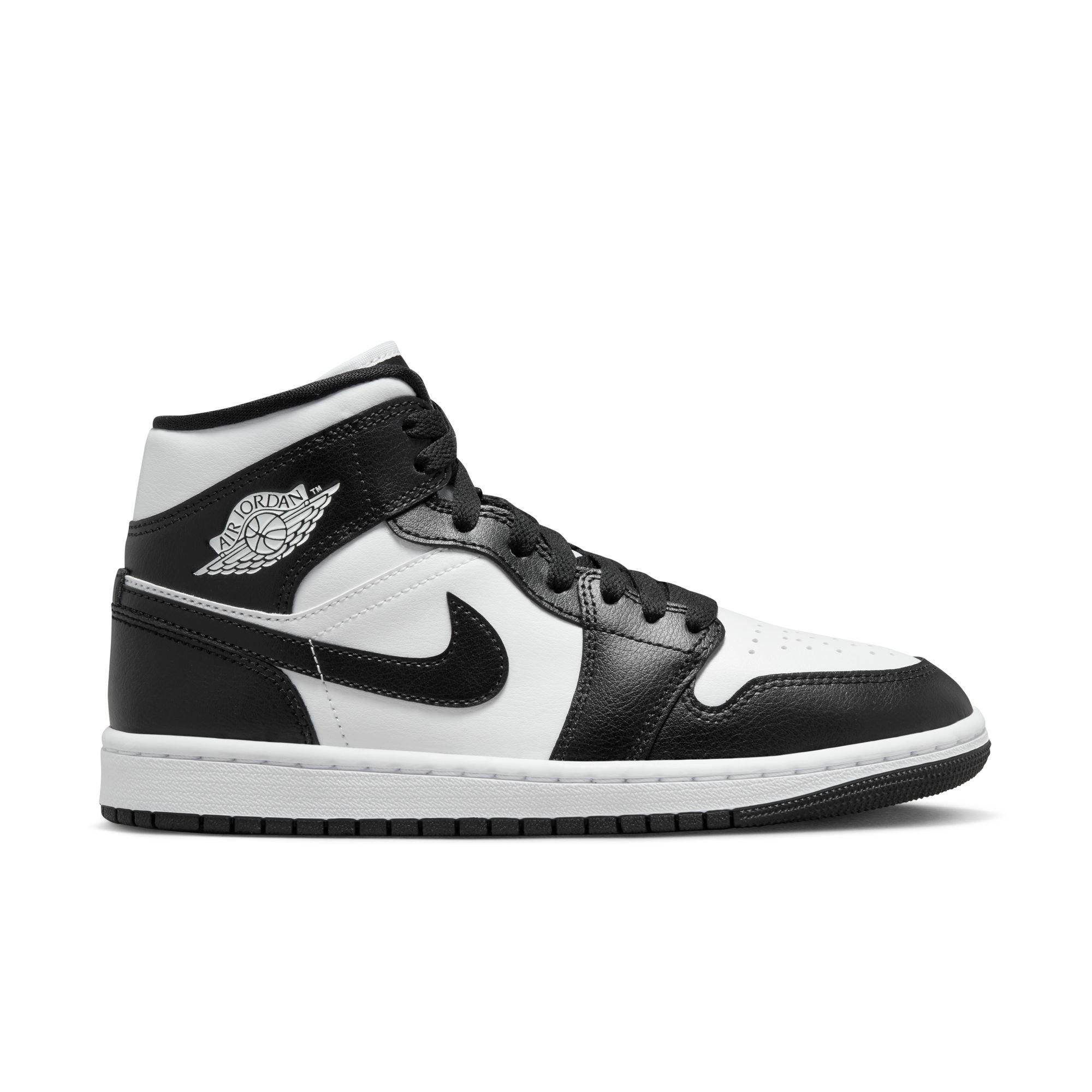Jordan 1 Mid "White/Black" Women's Shoe - WHITE/BLACK Thumbnail View 1