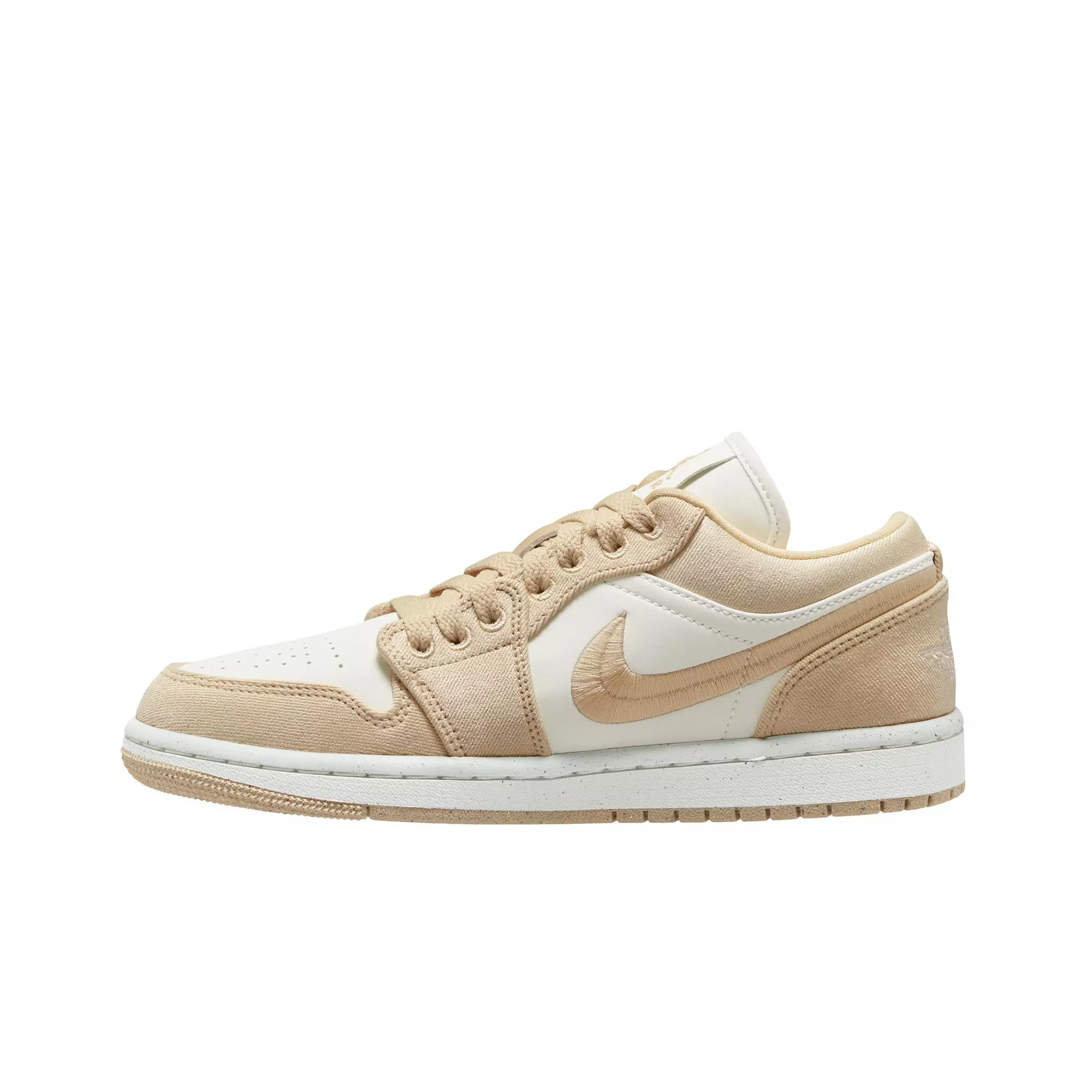 Jordan 1 Low SE "Team Gold/Sail" Women's Shoe - GOLD/WHITE