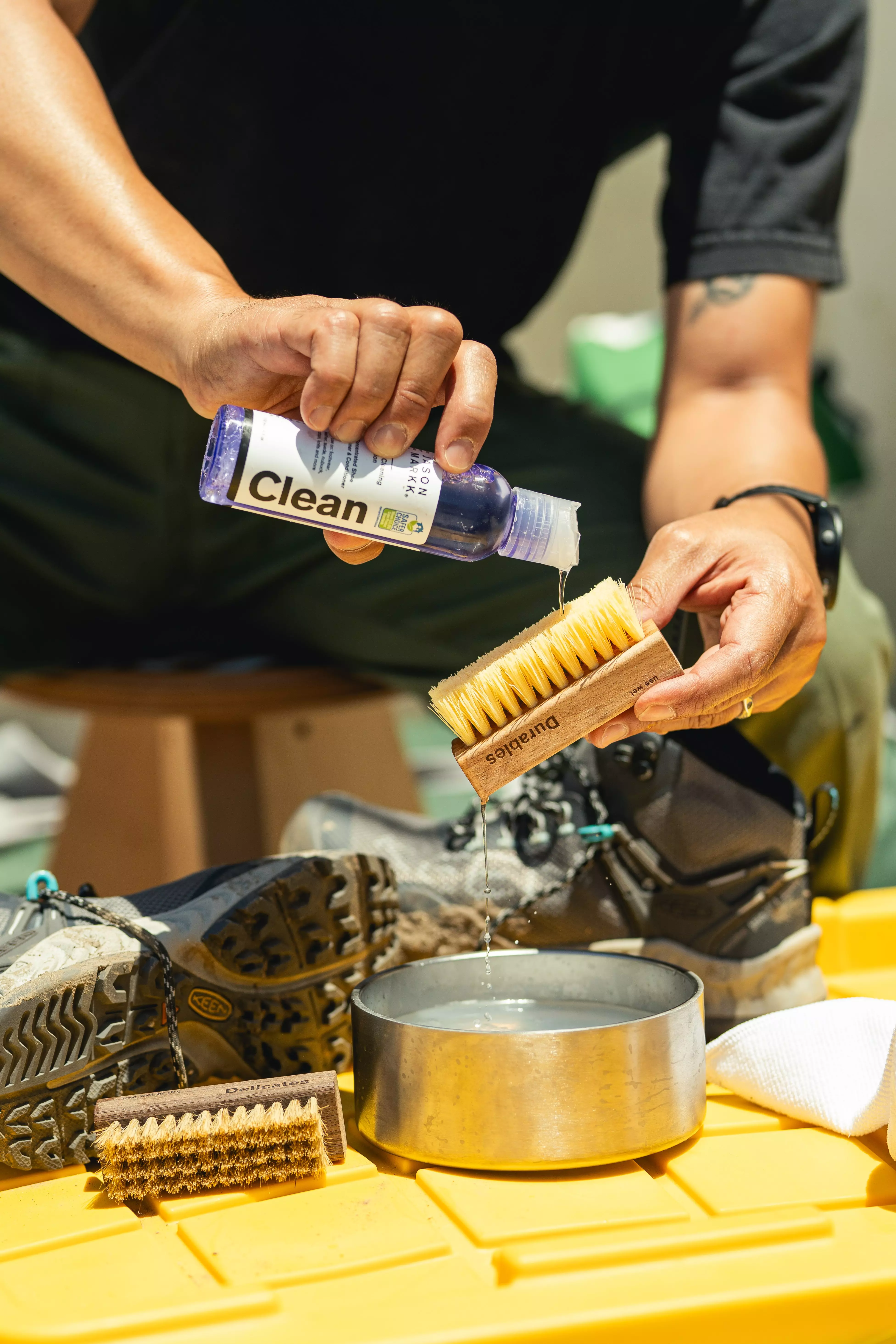 Jason Markk Shoe Cleaning Essential Kit - AS SHOWN