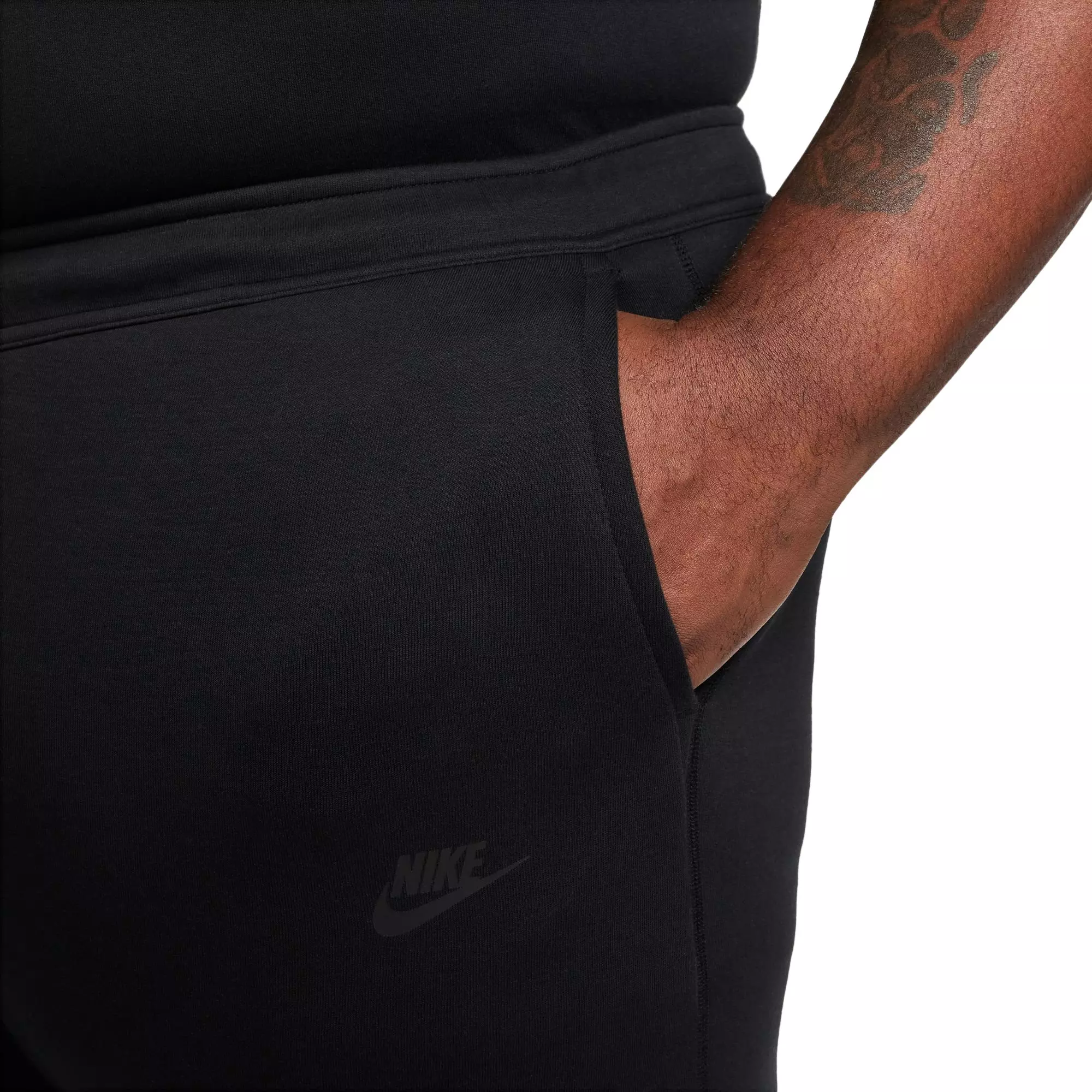 Nike Men's Tech Fleece Joggers-Black - BLACK