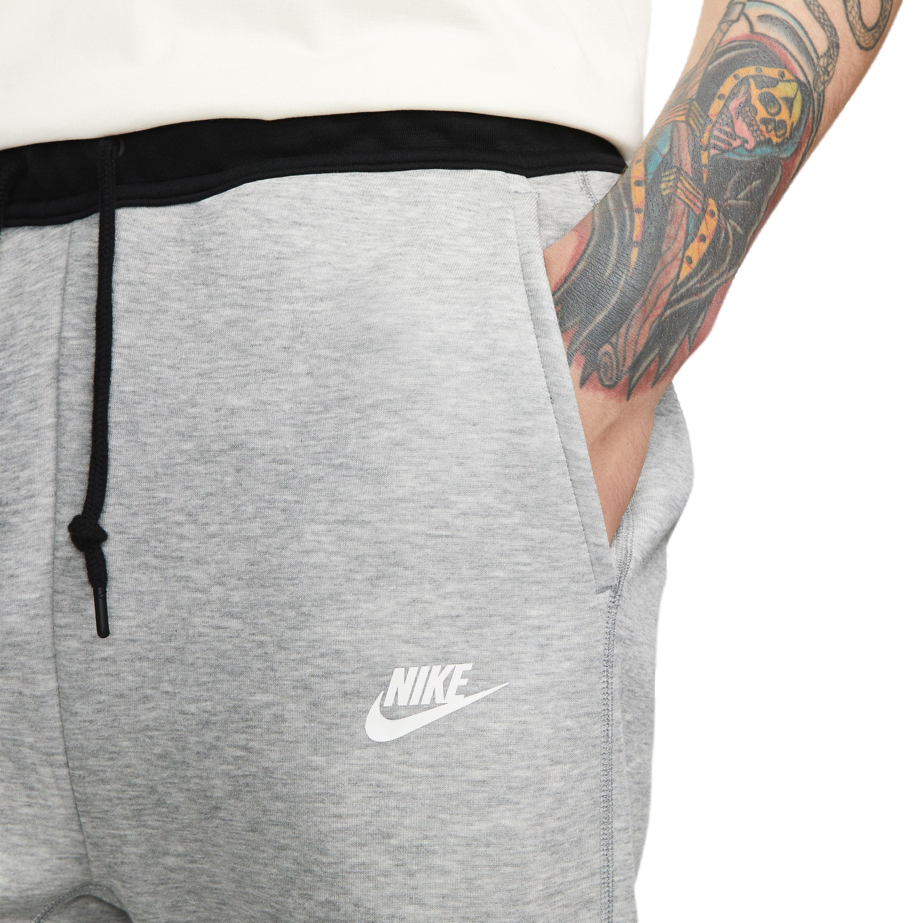 Nike Men's Sportswear Tech Fleece Joggers-Grey/Black - BLACK/GREY Thumbnail View 3